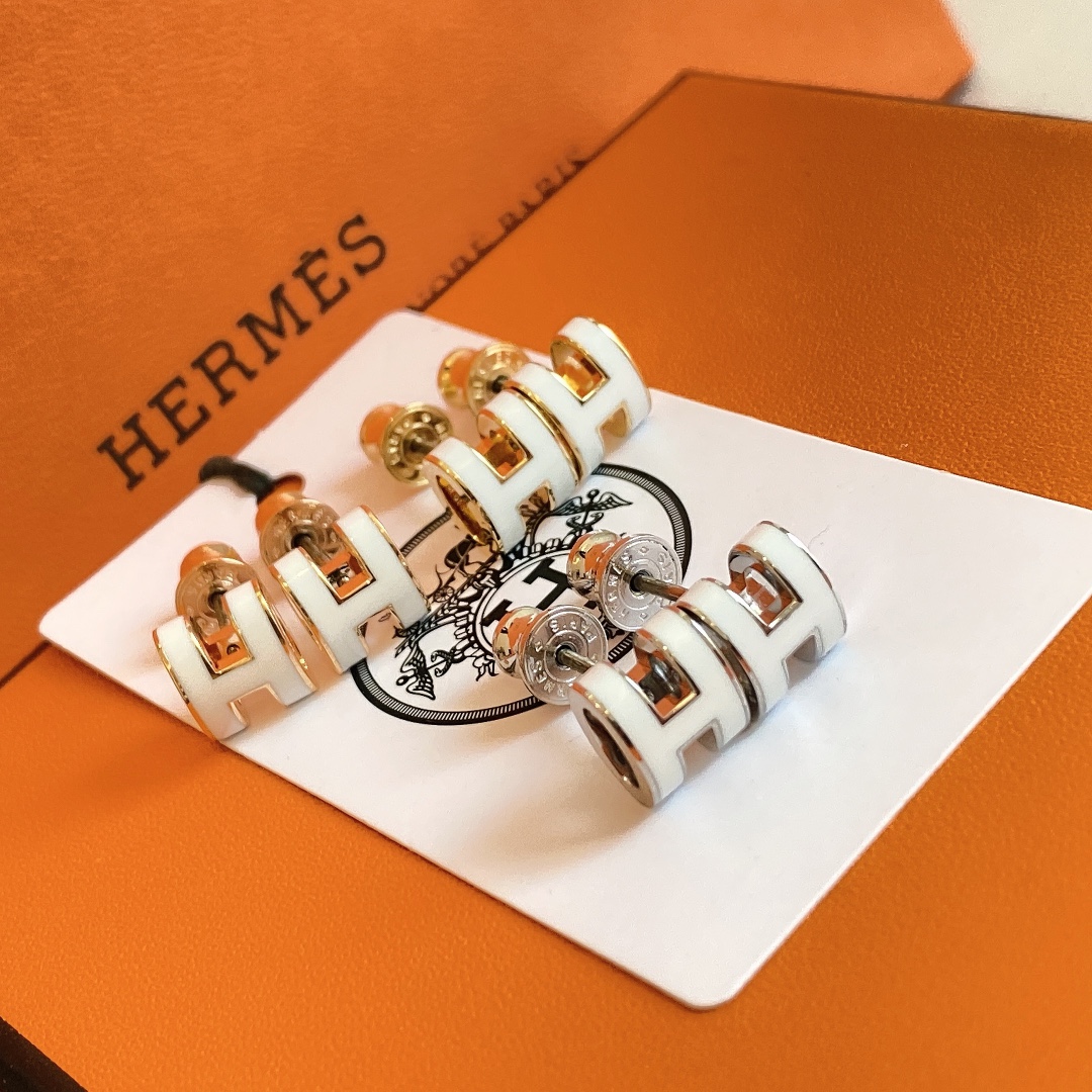 NO:631861,Hermes o earrings 88220, hermes, Cartier high-end jewelry19860909爱马仕o耳钉88220,,hermes,卡迪亚高端饰品,Jewelry