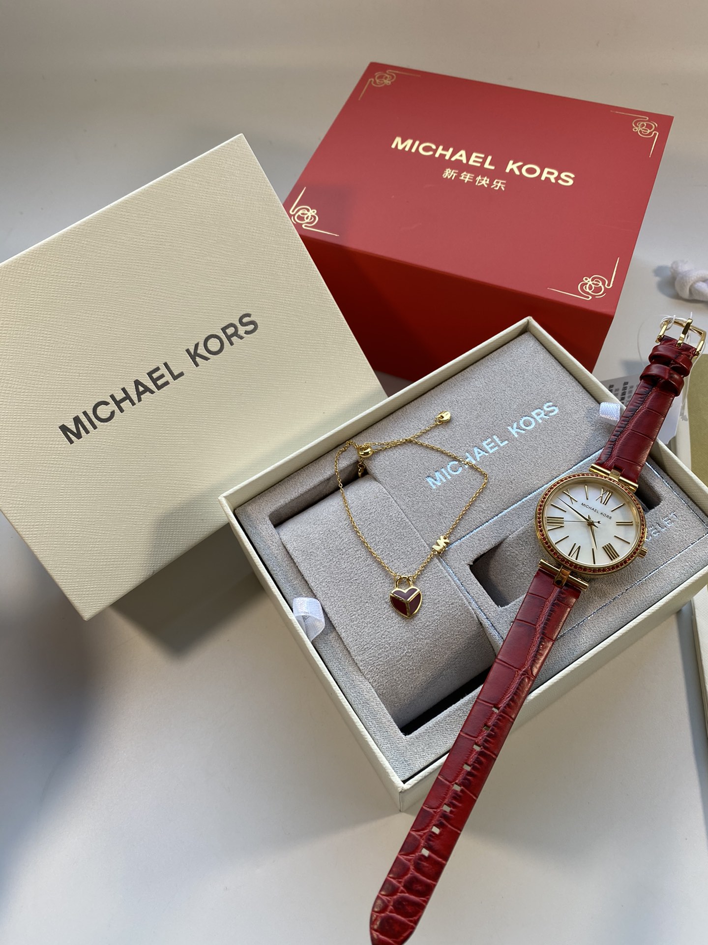 Часы Michael Kors