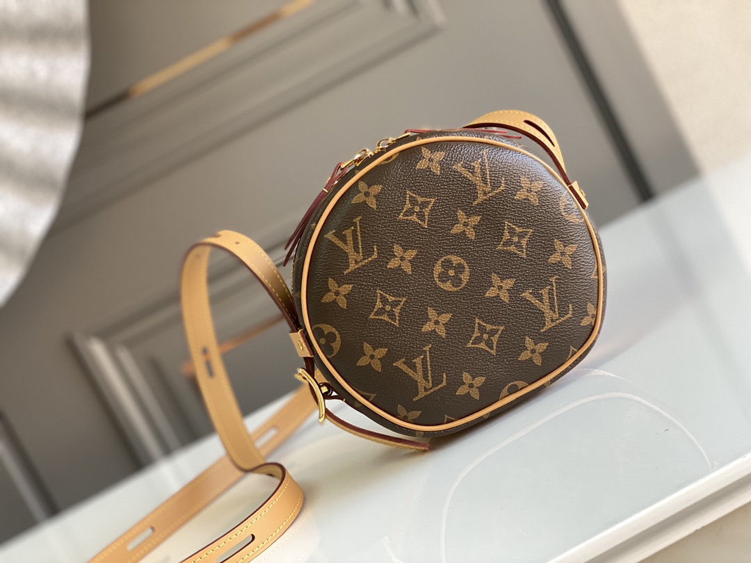 Louis Vuitton LV Boite Chapeau Handbags Cylinder & Round Bags Monogram Canvas Cowhide Spring/Summer Collection