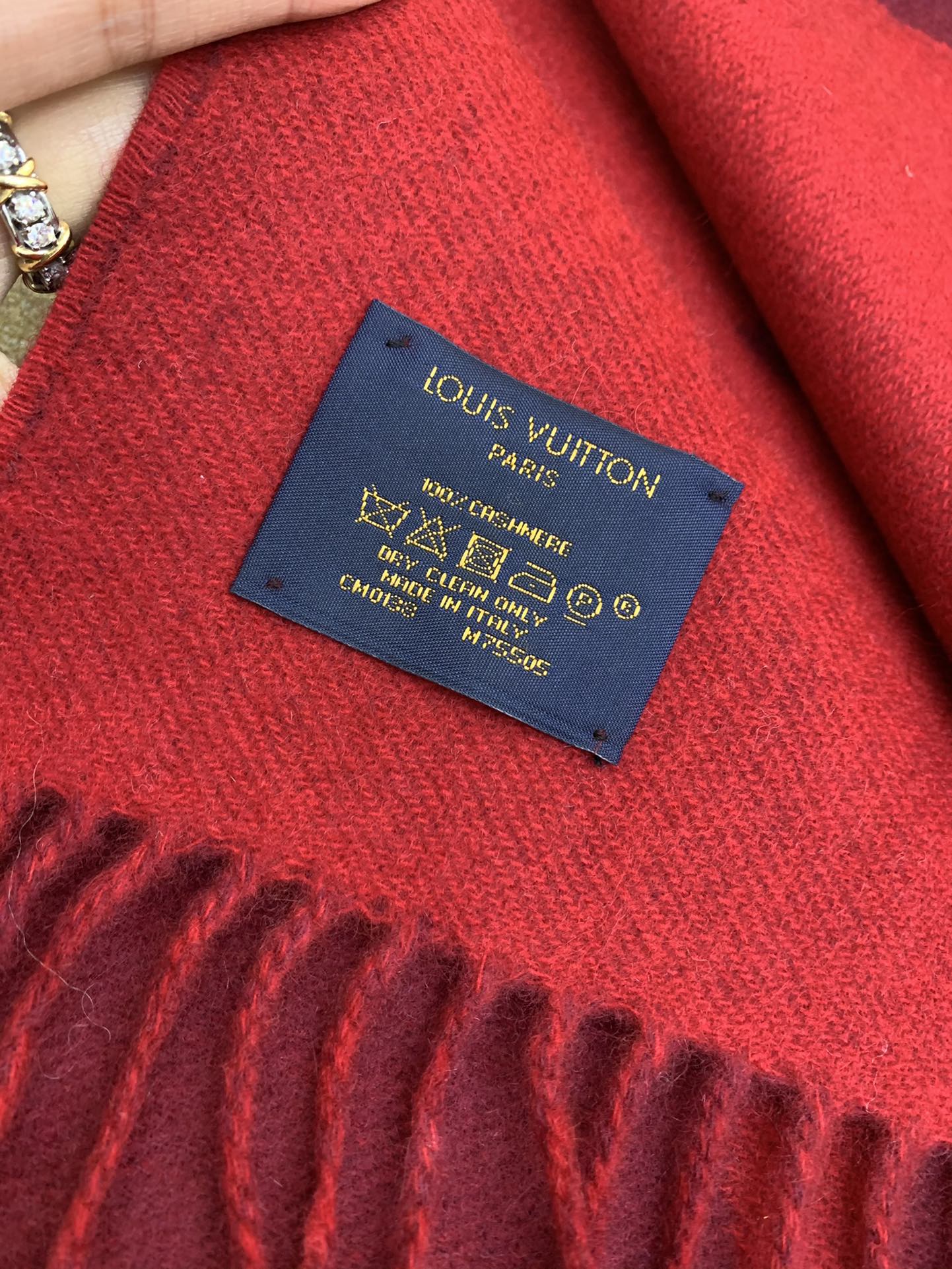 LV路易威登流苏饰边100%羊绒Reykjavik 围巾M75704#M75505#M71040#M71041#M76637#M76067