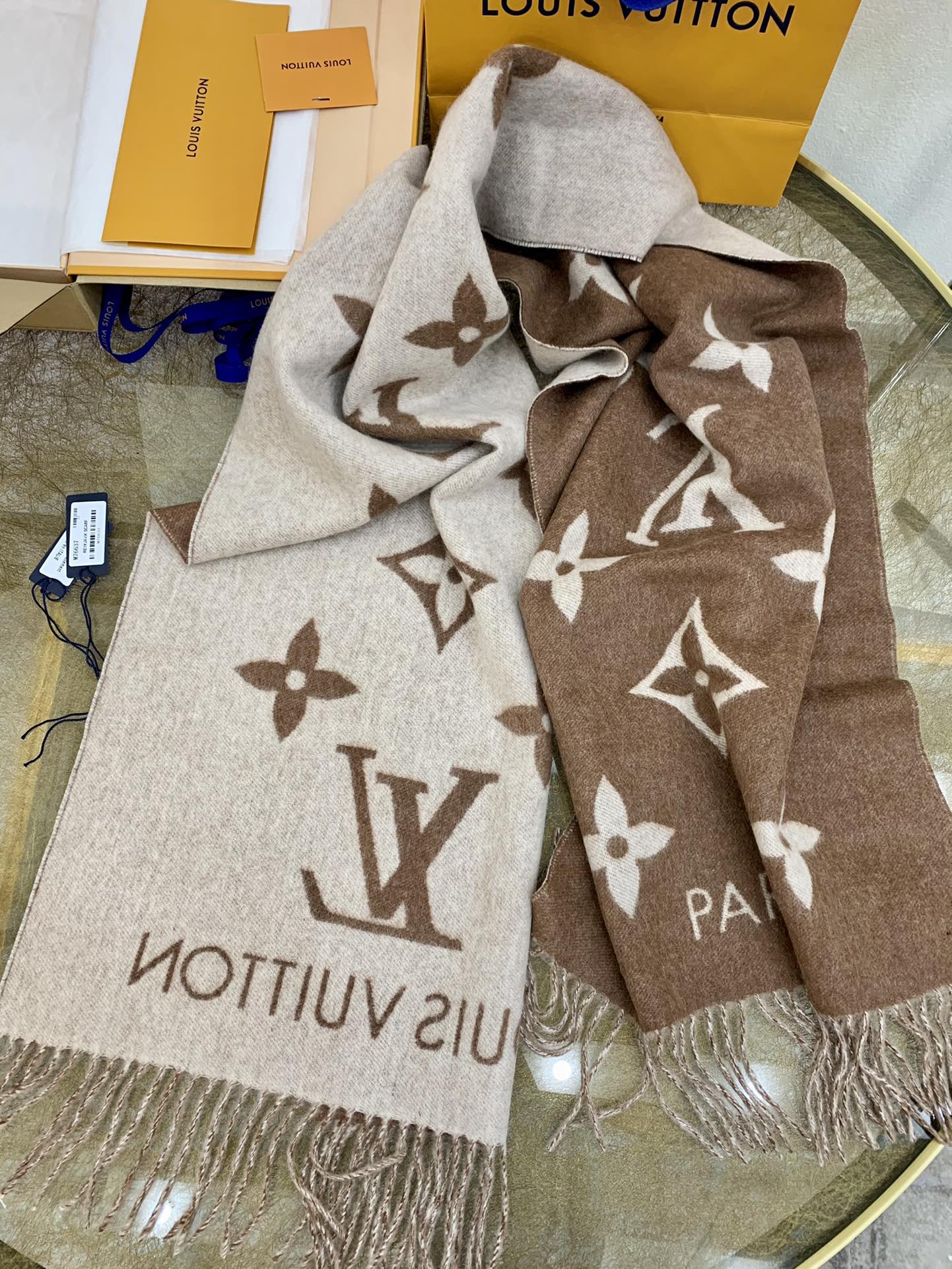 LV路易威登流苏饰边100%羊绒Reykjavik 围巾M75704#M75505#M71040#M71041#M76637#M76067