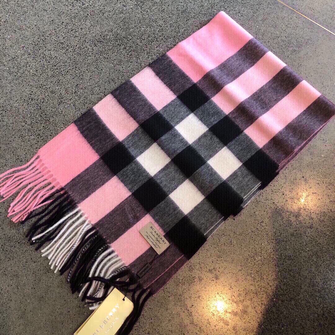 Burberry中格驼色中格卖了一百