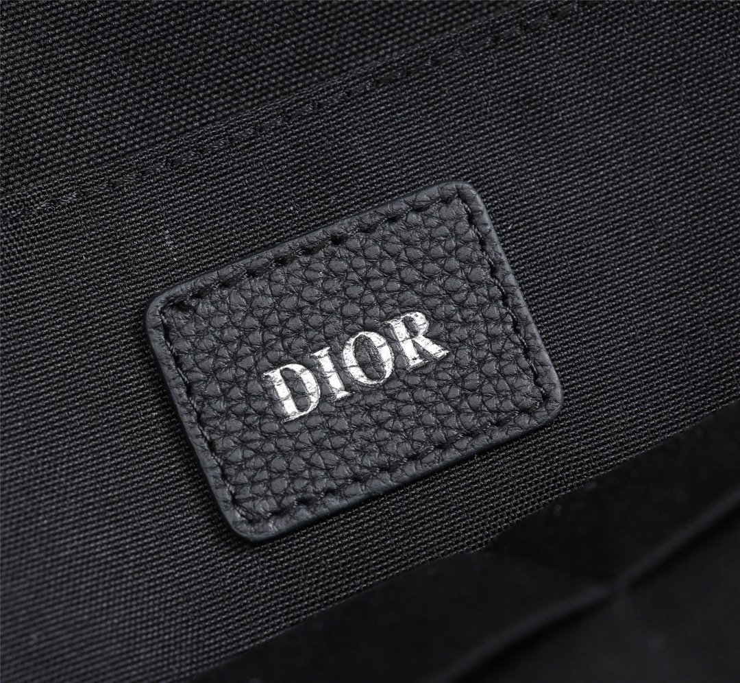 迪奥Dior顶级进口原厂刺绣一比一正品复刻男士OBLIQUE双肩背包型号1VOBA088黑色提花尺寸30