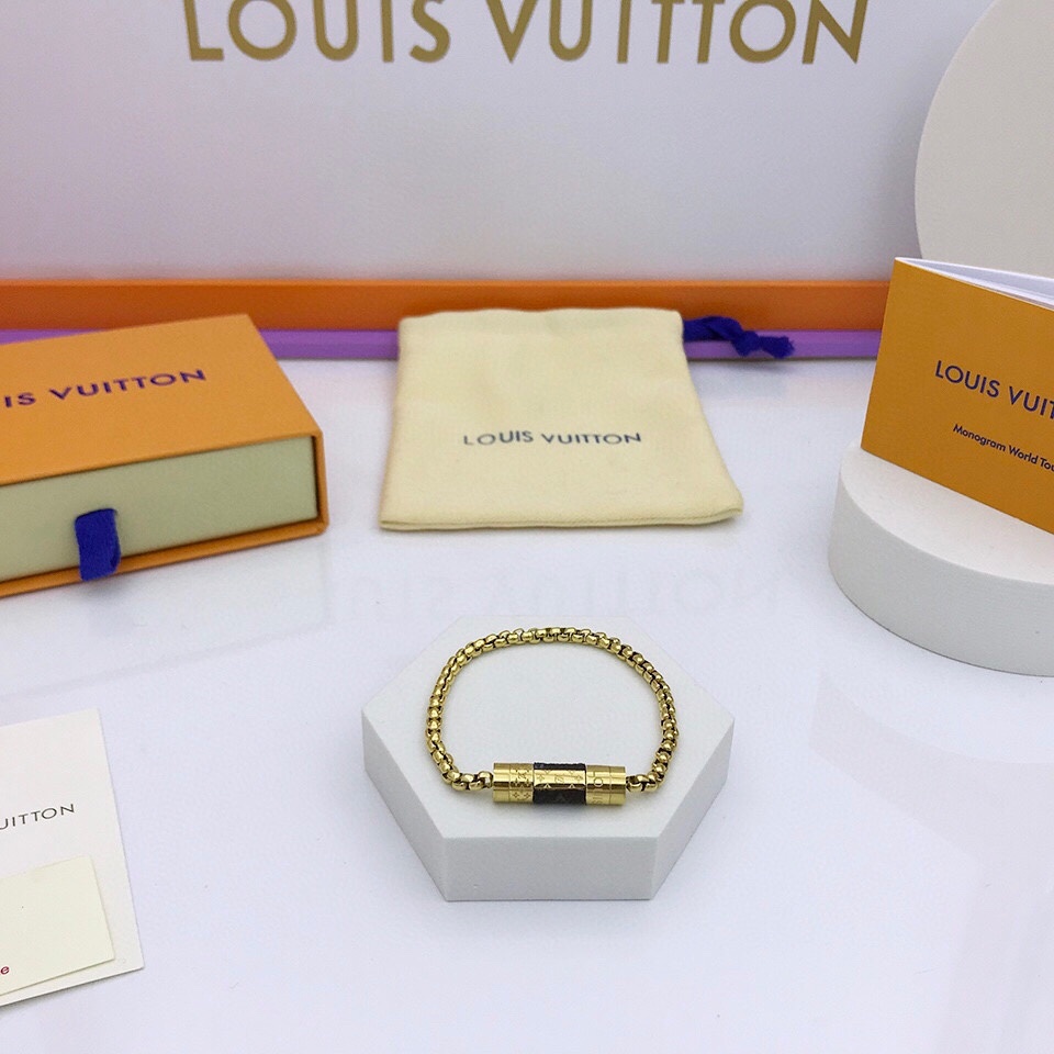 配图片原版包装LOUISVUITTO