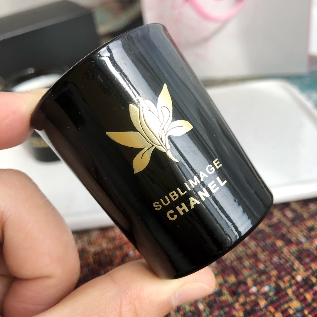 Chanel Scented Candle 3-Piece Gift Set, Luxury Home Fragrance Collection 9 i1609894498 1616 7