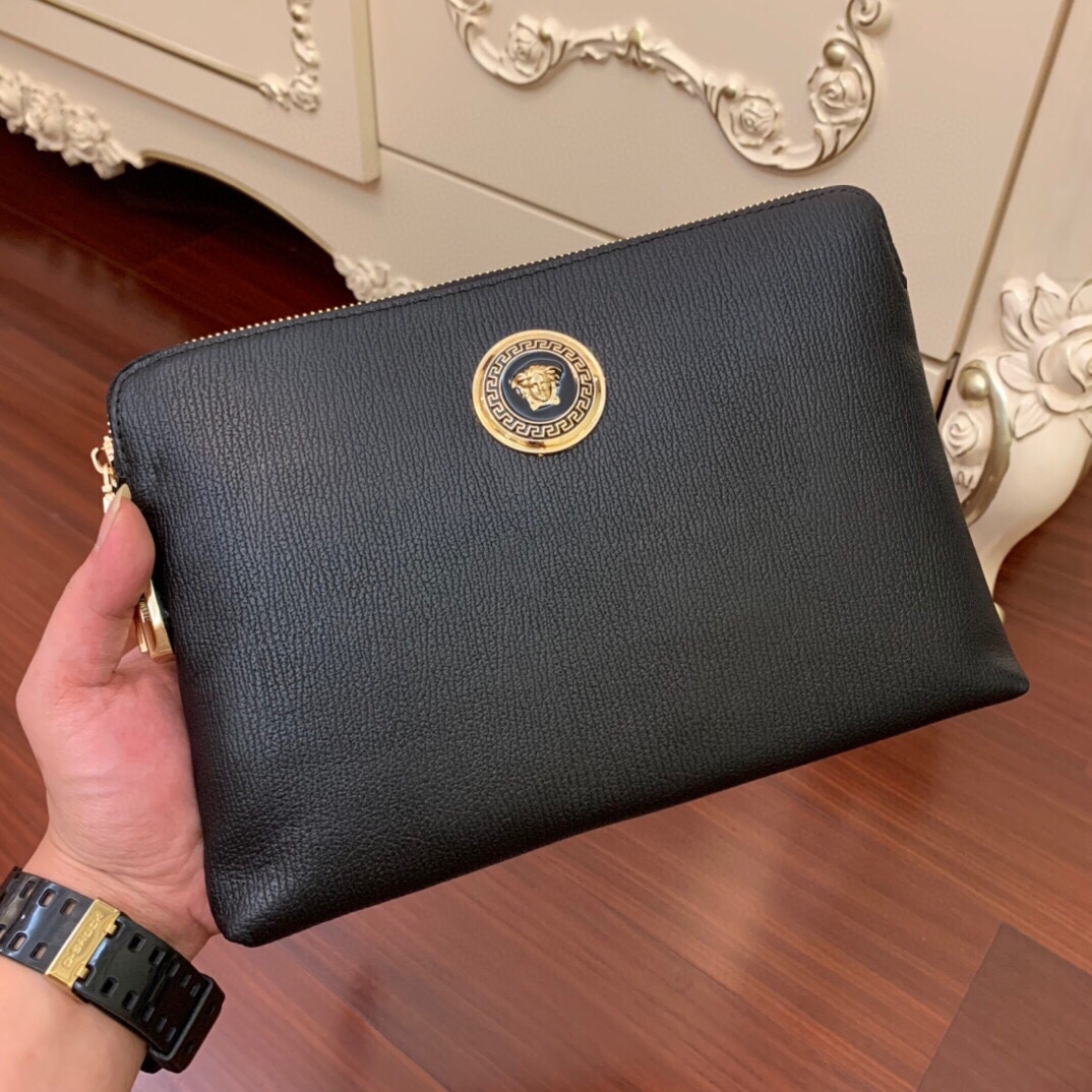 Louis Vuitton Classic Handcrafted Luxury Leather Shoulder Bag Ref 3