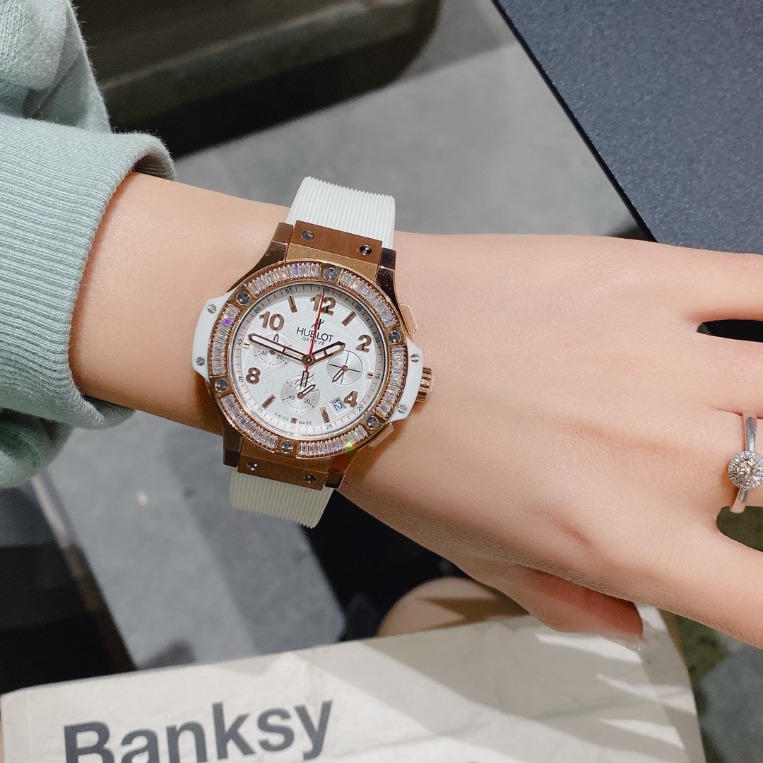 Hublot’s Big Bang Women’s Wristwatches with Chen Man: A Stylish Collaboration - 图片 6
