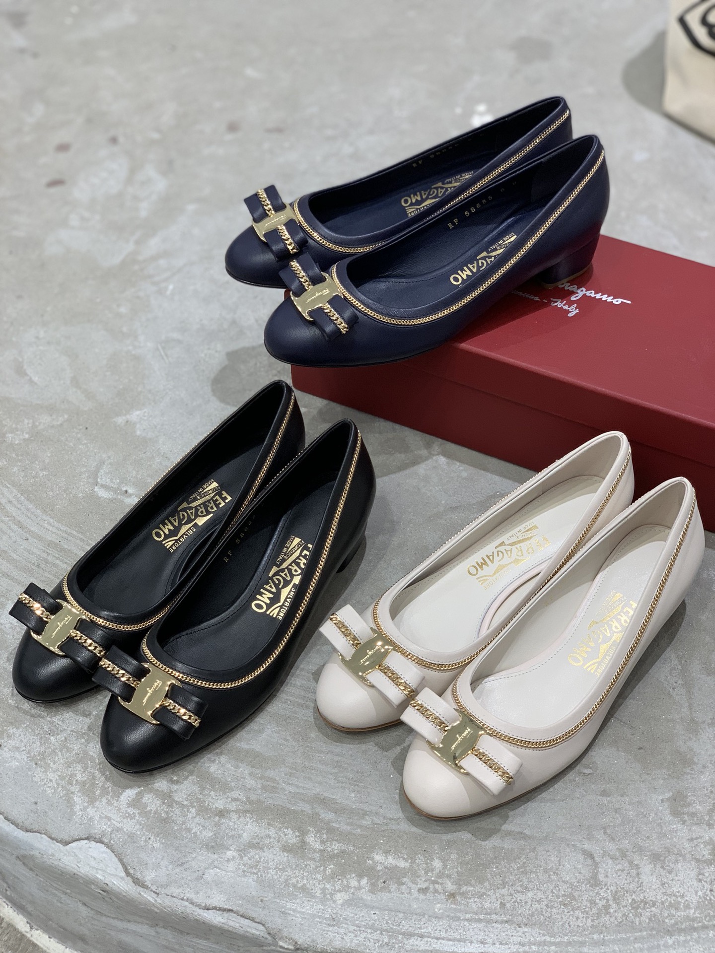 [Ferragamo Women