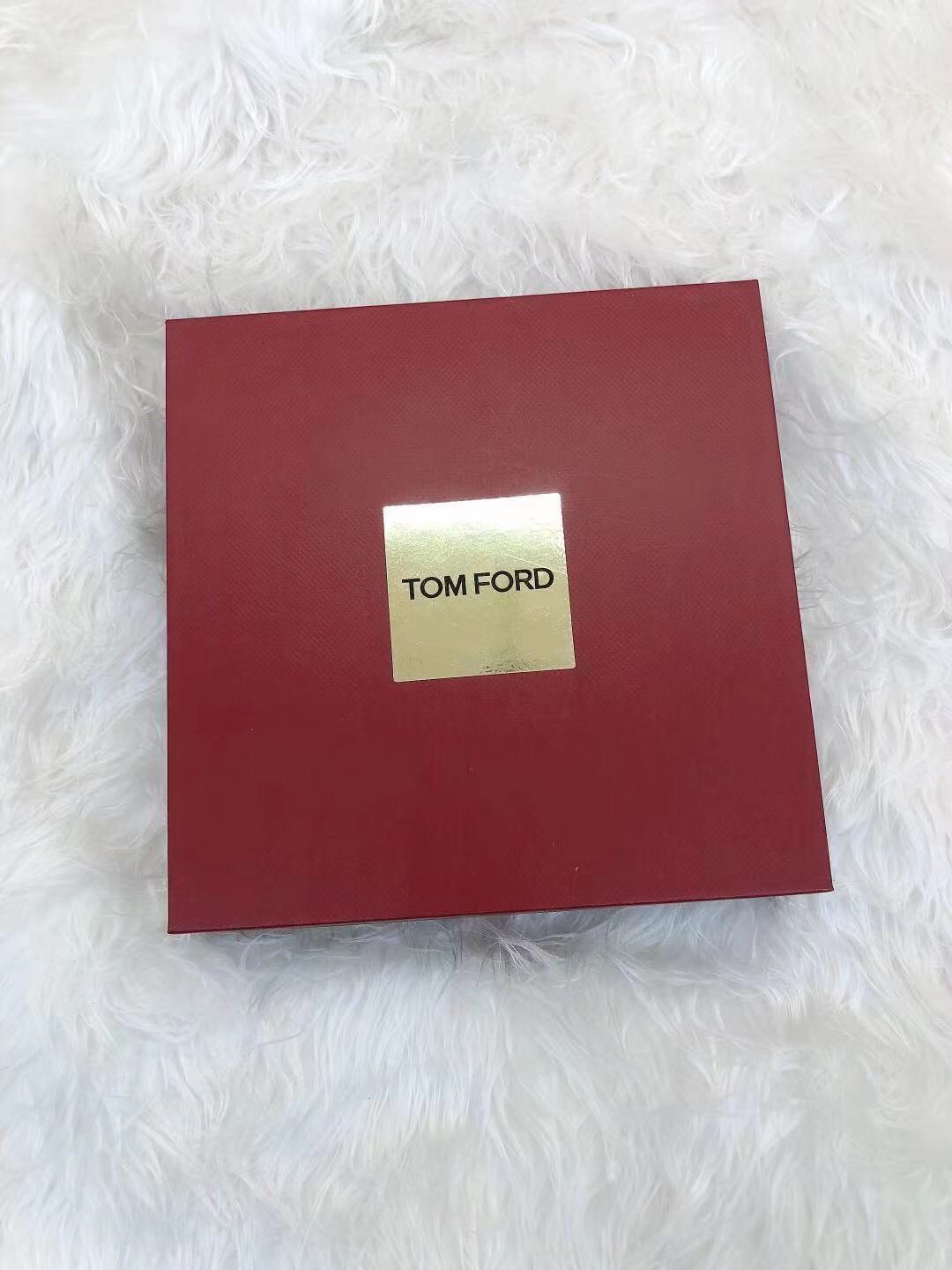 Tom Ford Miniature Perfume Gift Set - 5 x 7.5ml - Cherry, Rose, Neroli 4 i1609945215 7341 3
