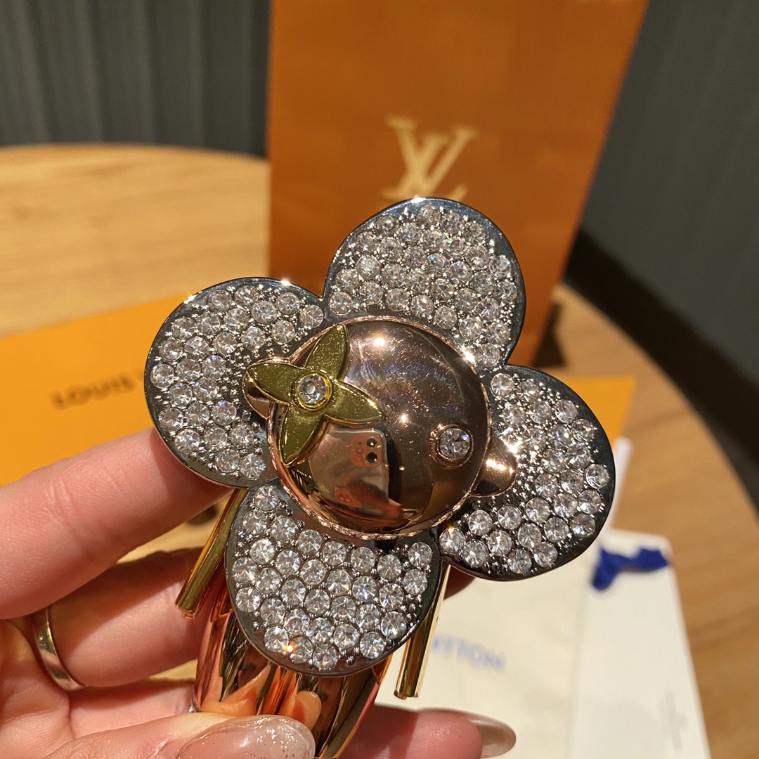 Keychain as fashion accessory