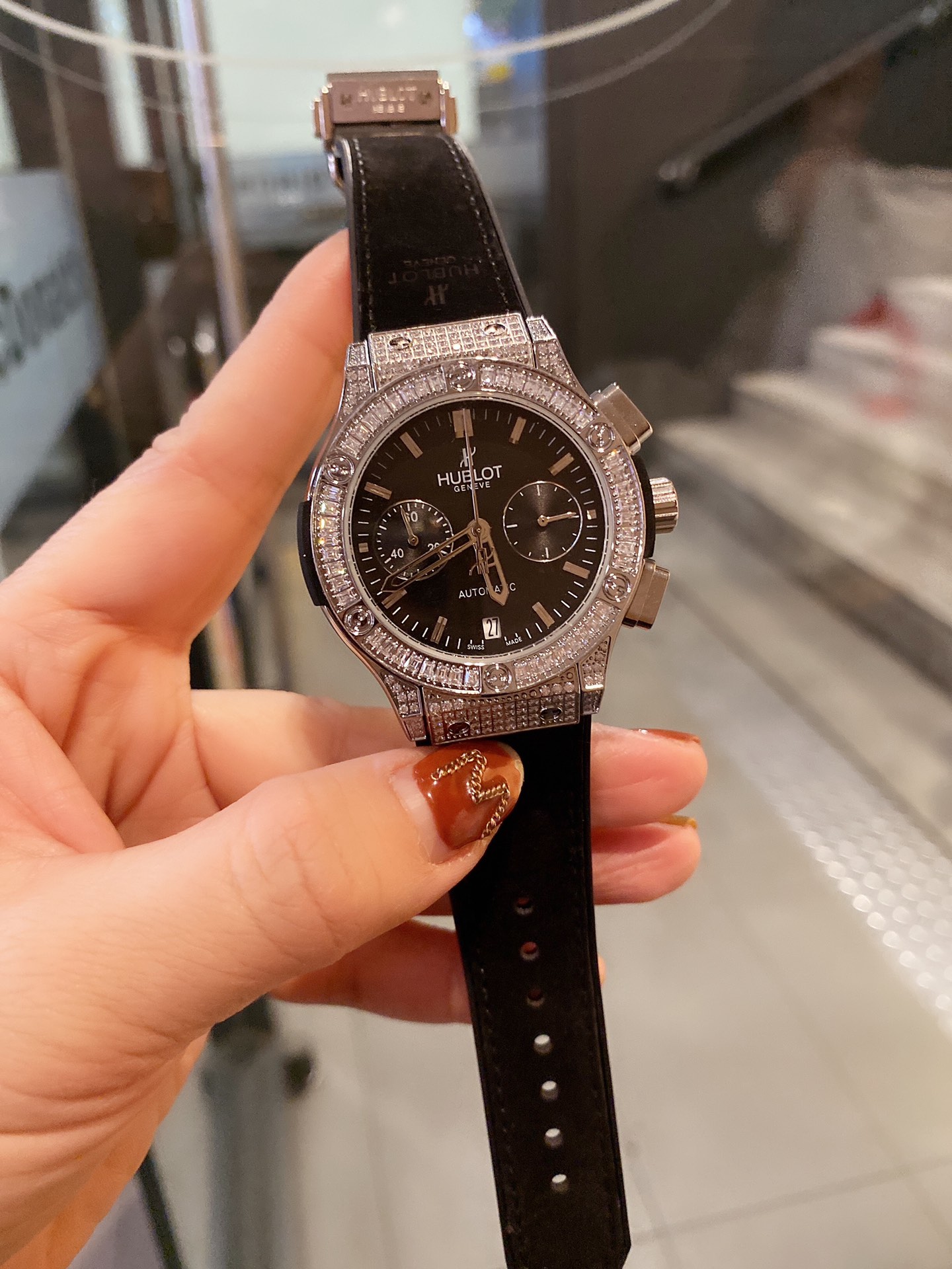 “The Malt Sugar” HUBLOT Hembling-Wober-HUBLOT38mm Timewatch: Subverting Rules with Love and Luxury - 图片 3