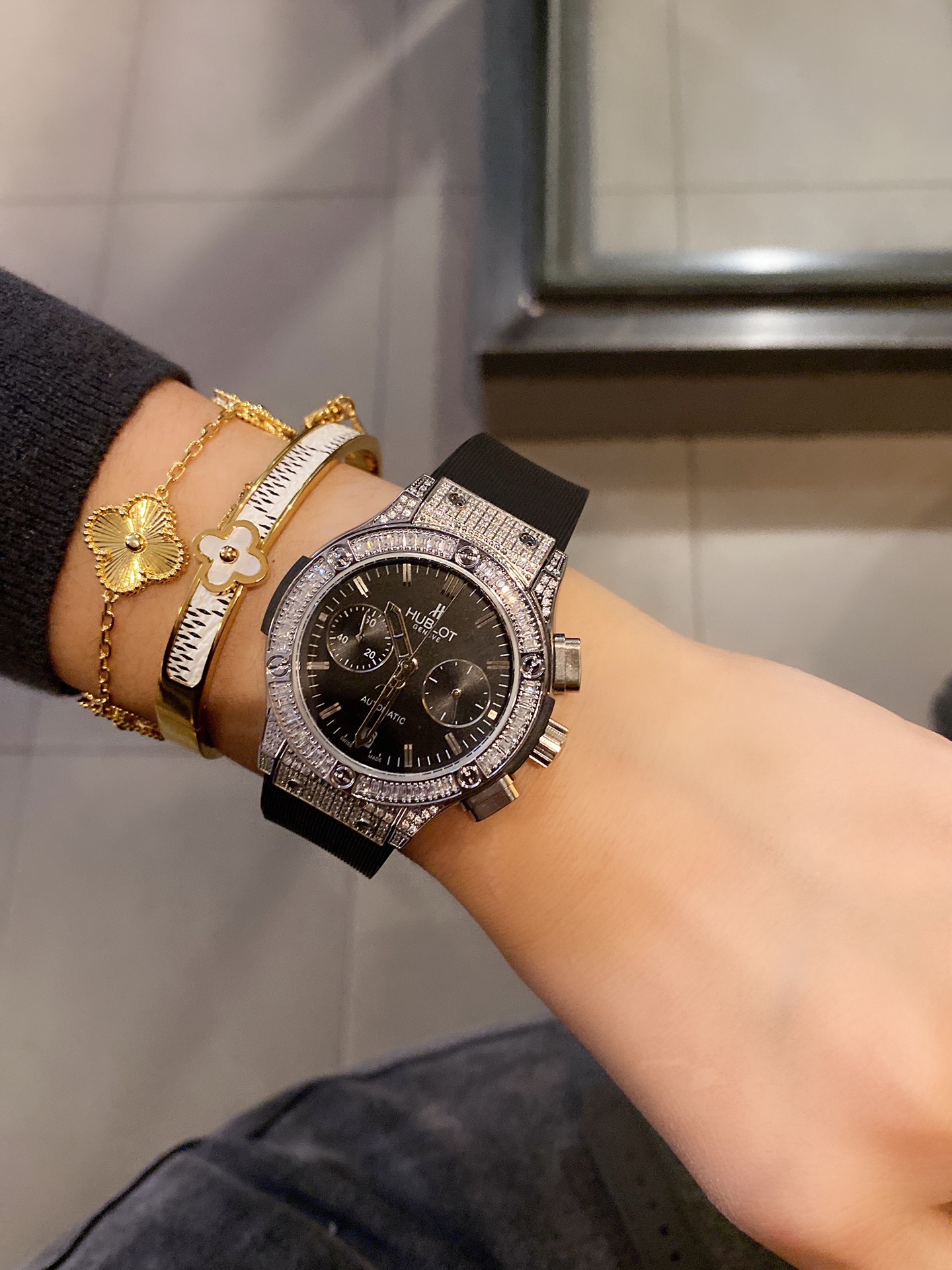 “The Malt Sugar” HUBLOT Hembling-Wober-HUBLOT38mm Timewatch: Subverting Rules with Love and Luxury - 图片 5