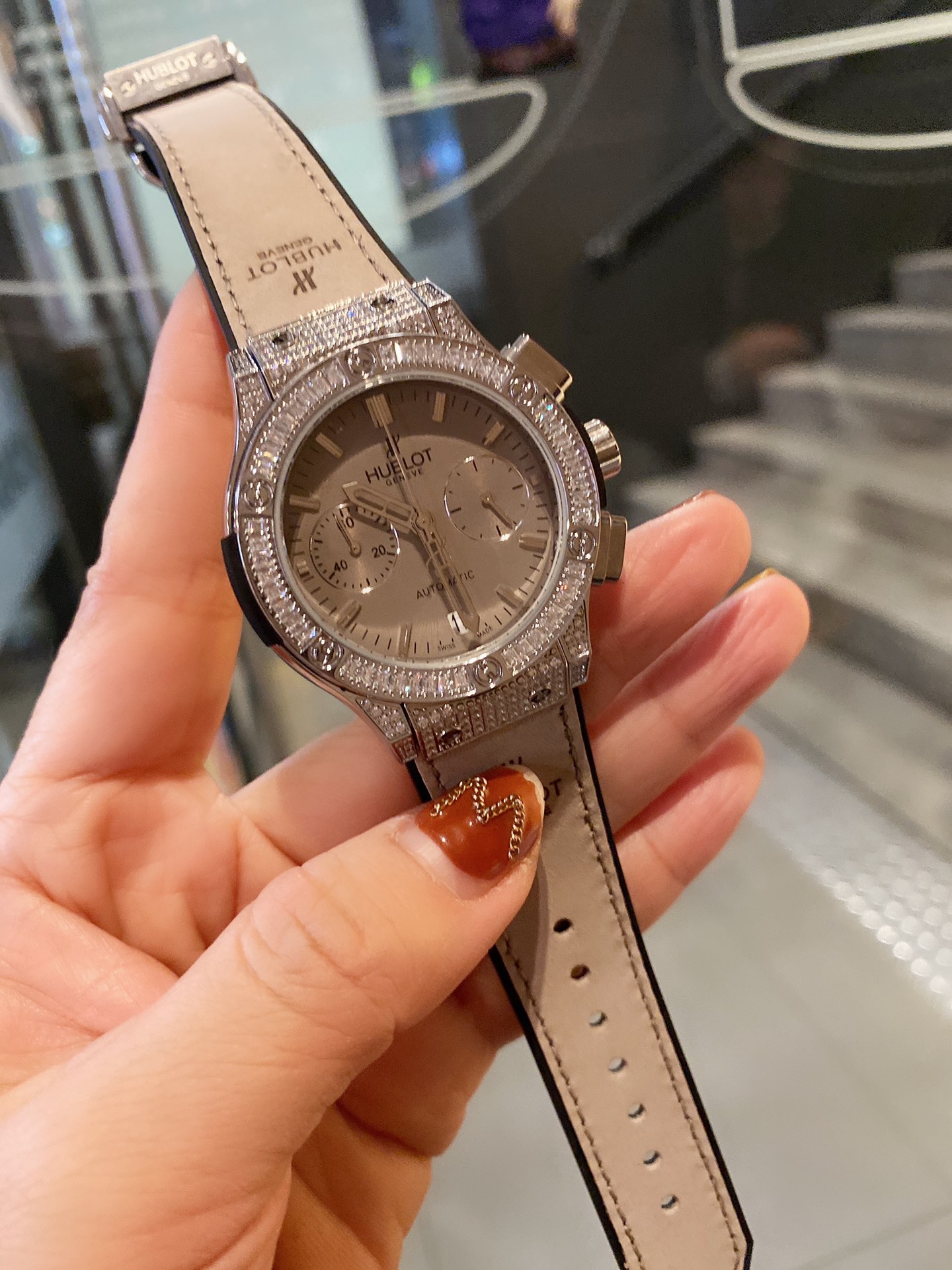 “The Malt Sugar” HUBLOT Hembling-Wober-HUBLOT38mm Timewatch: Subverting Rules with Love and Luxury - 图片 2