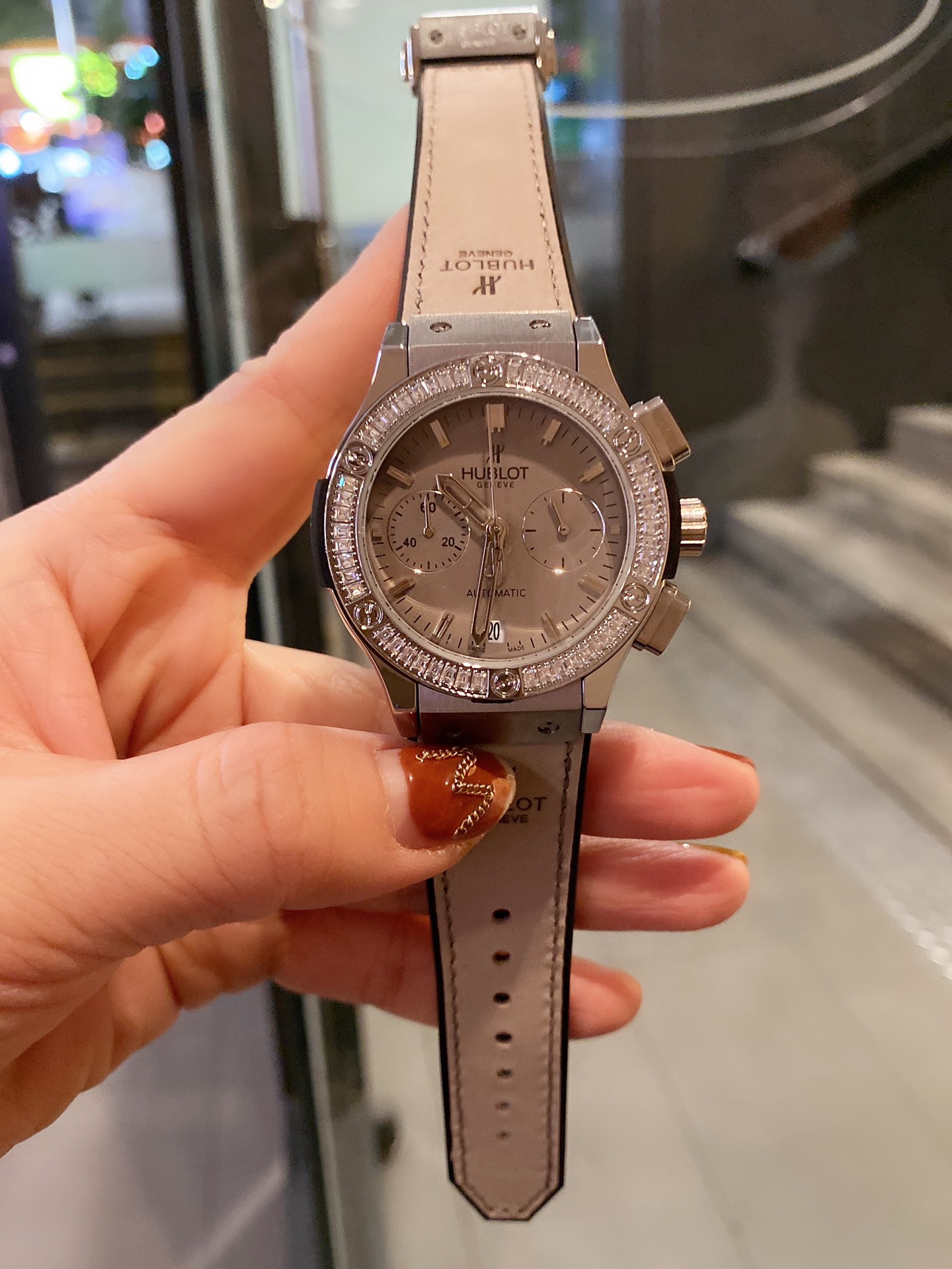 Luxurious Hublot Women’s Watches with Chen Man: A Subversion of Rules
