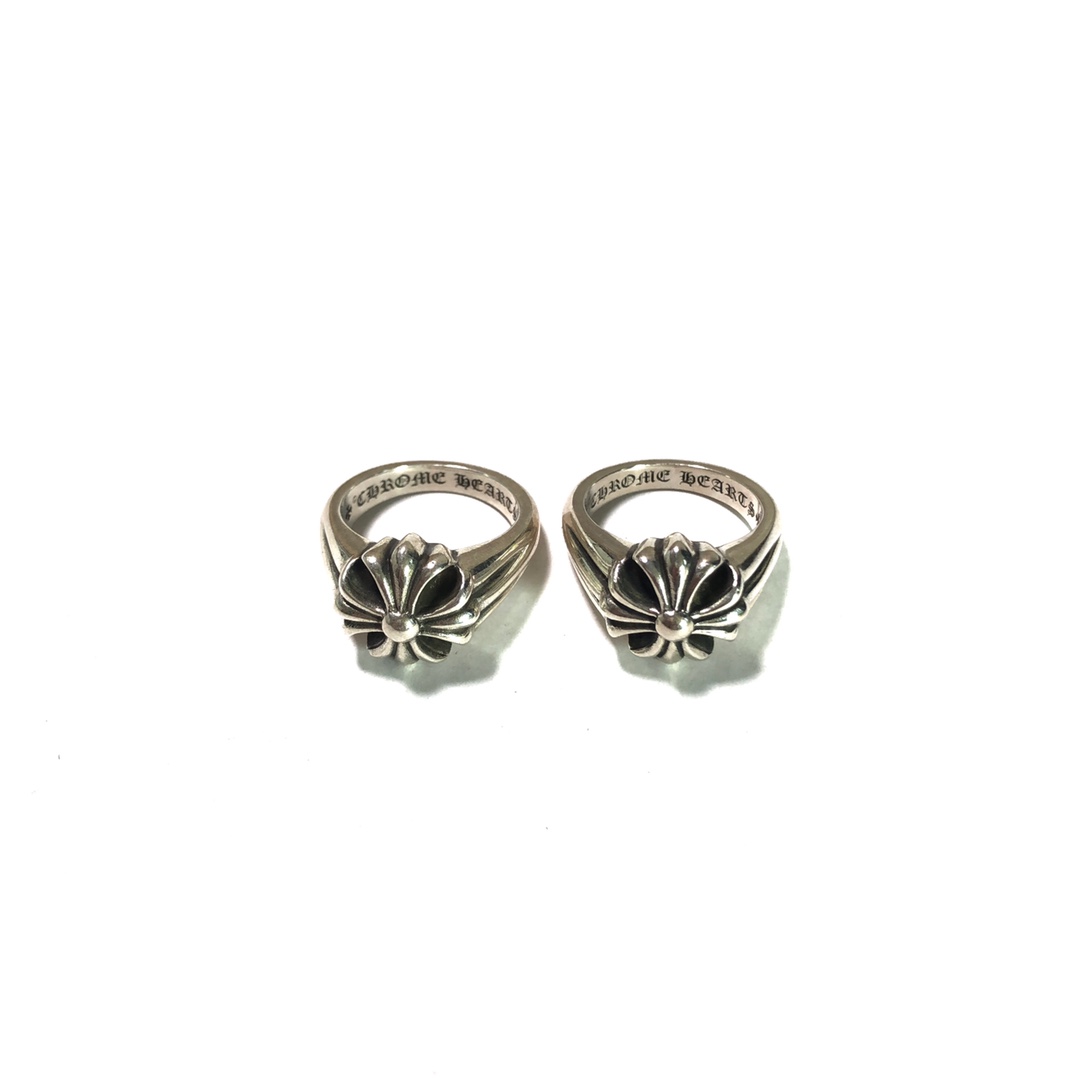 Chrome Hearts 开版 独家拍摄 （MZ）𝐂𝐡𝐫𝐨𝐦𝐞 𝐡𝐞𝐚𝐫𝐭𝐬 克罗心大十字花戒指