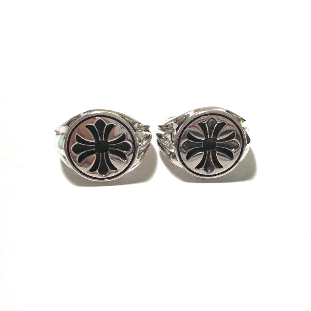 Chrome Hearts 𝐡𝐞𝐚𝐫𝐭𝐬 克罗心印章镂刻戒指