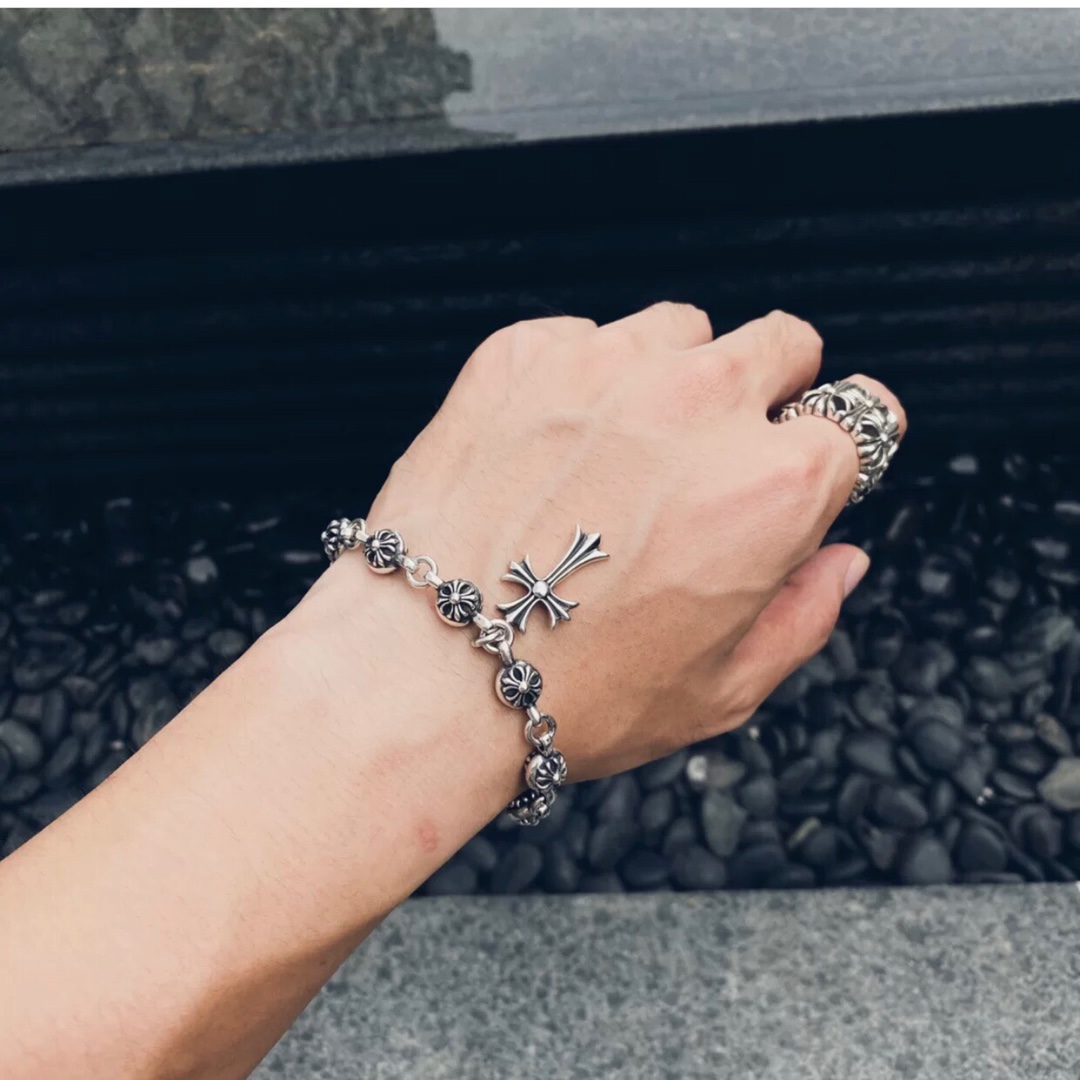 Chrome Hearts 新品上架𝐂𝐡𝐫𝐨𝐦𝐞 𝐡𝐞𝐚𝐫𝐭𝐬 克罗心十字架手链