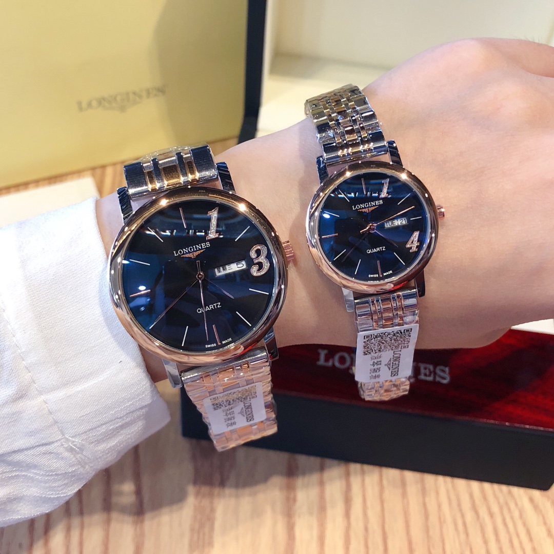 ❤️250包邮/原单代购级别
1314(一生一世)必爆单品牌: 浪琴类型:情侣对表 (舒适细腻)机芯:进口超薄石英机芯(精准走时)岁月无痕 真爱无价 谐美不朽 见证爱忆尺寸:男40mm女30mm牵手来袭!欢迎转载!四字面可选【白面,黑面,蓝面,灰面】