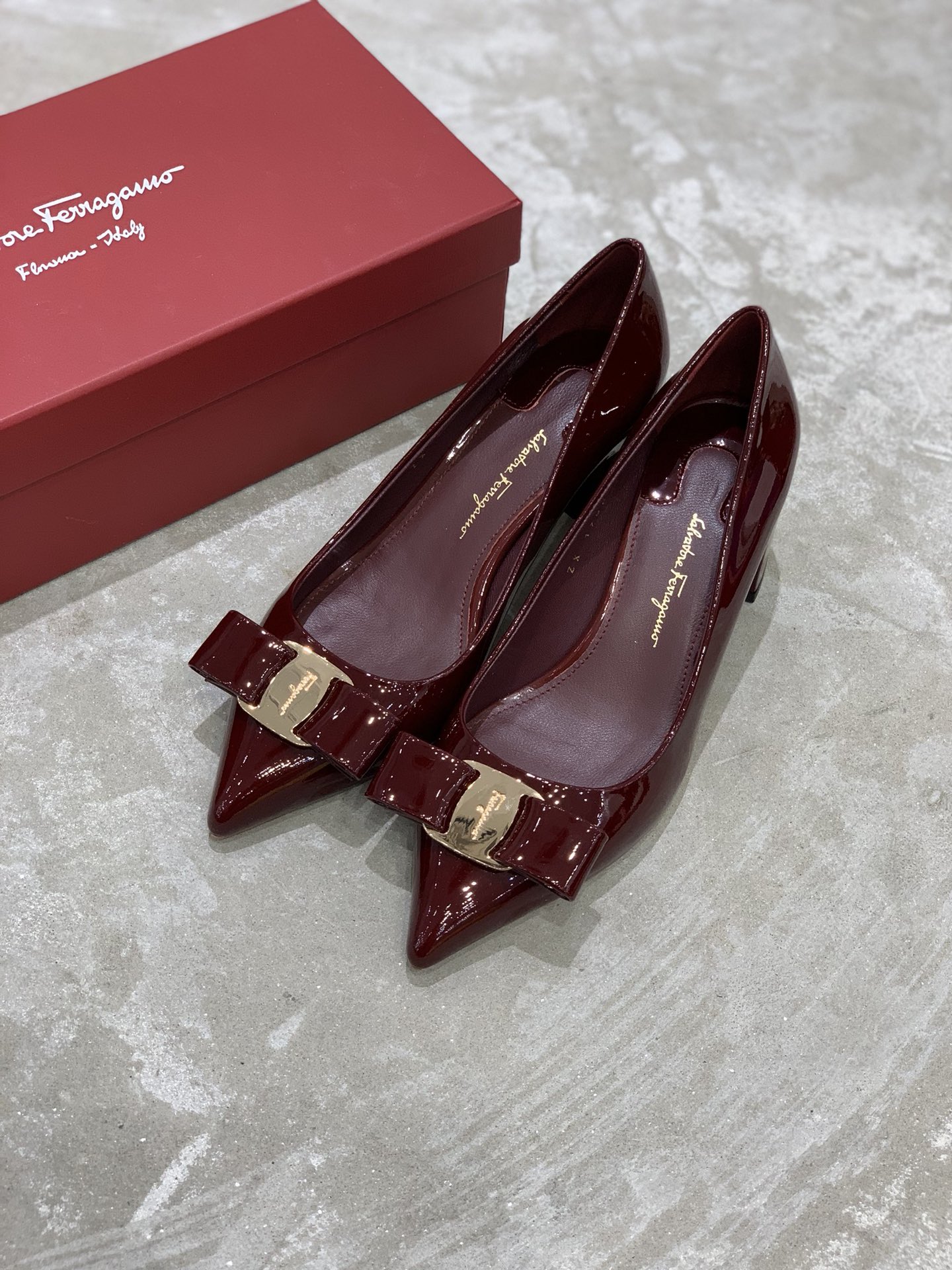 [Ferragamo Women