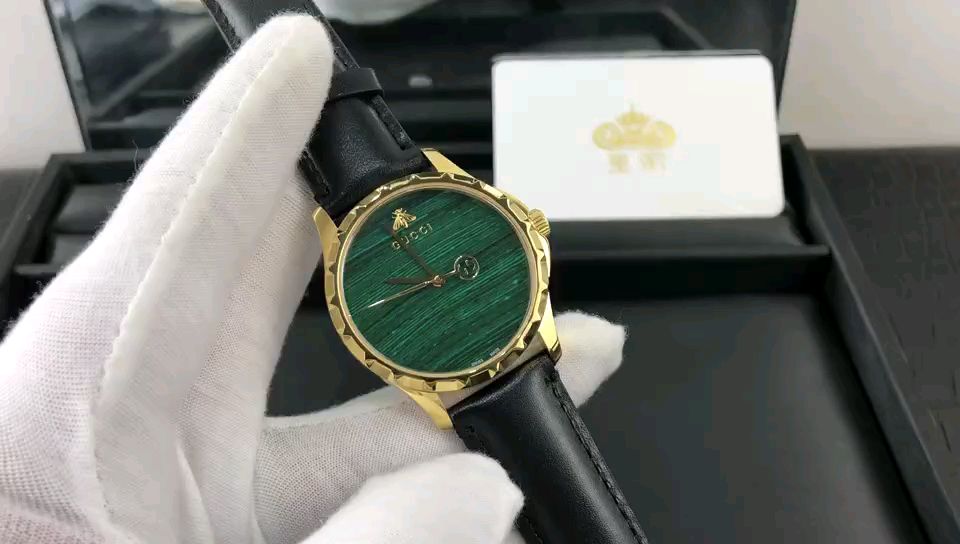 Gucci 皇家 古驰绿表盘女表视频欣赏
