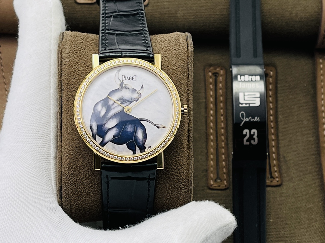 Piaget 9015 Watch 3104