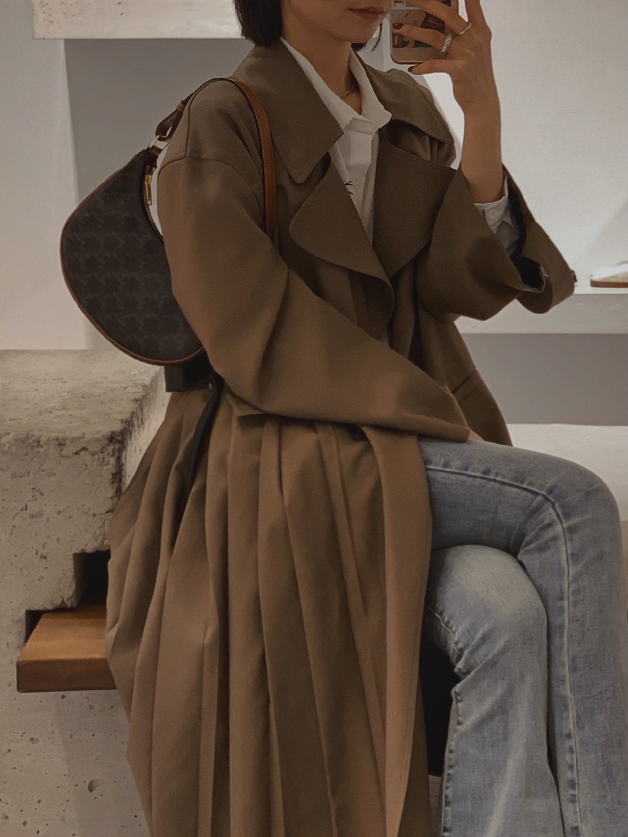 CELINE AVA 老花Ttiomphe腋下包 193952