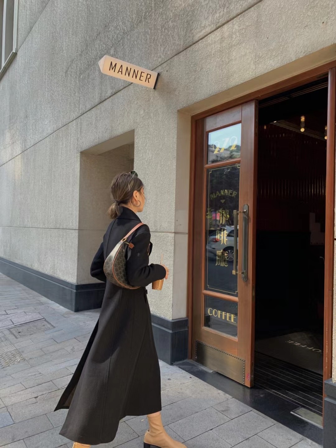 CELINE AVA 老花Ttiomphe腋下包 193952