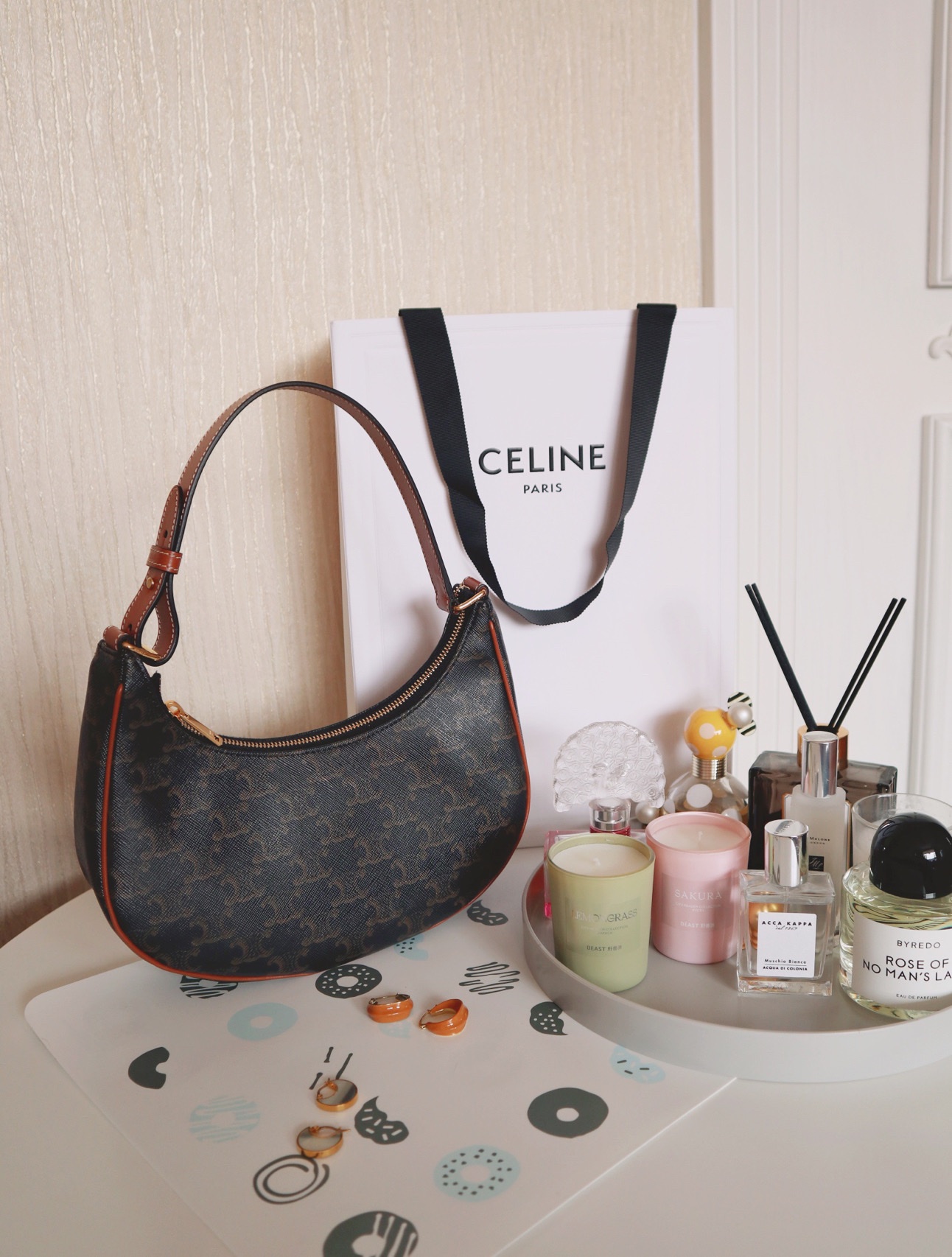 CELINE AVA 老花Ttiomphe腋下包 193952