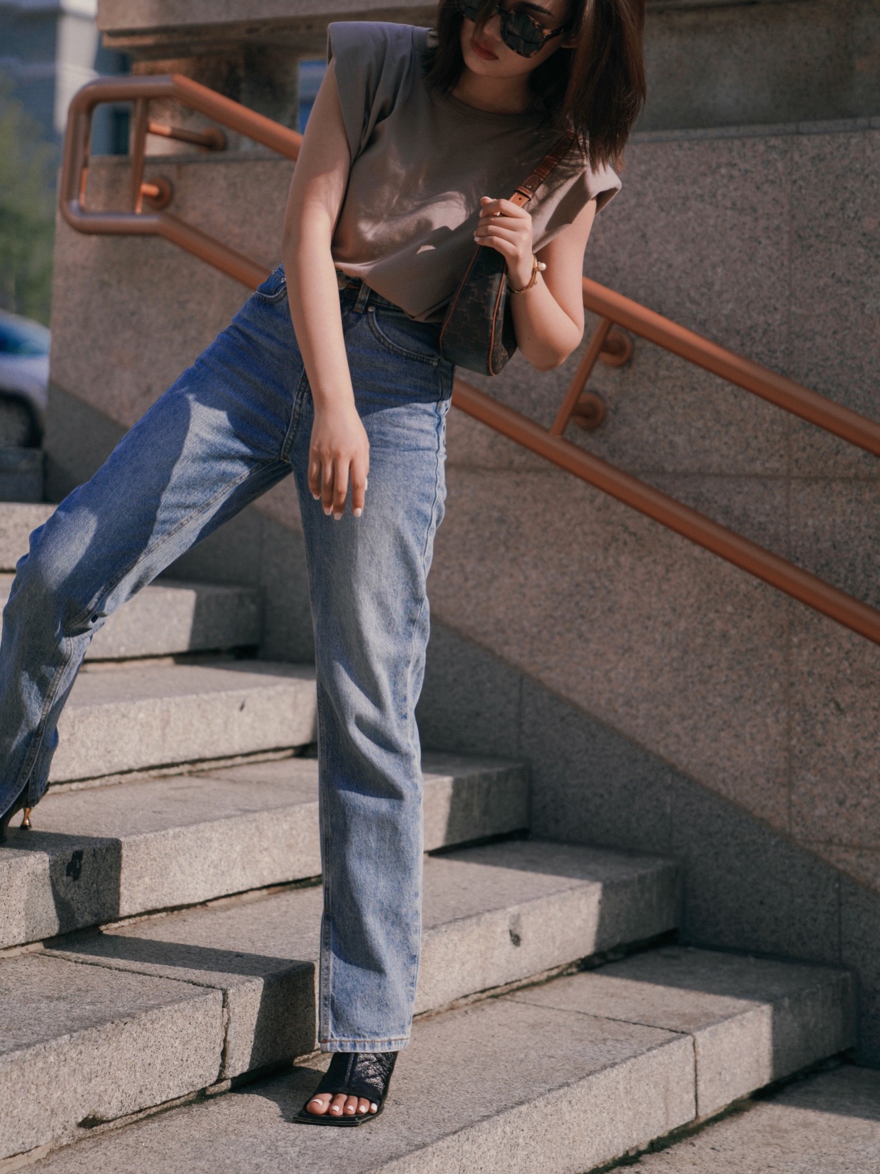 CELINE AVA 老花Ttiomphe腋下包 193952