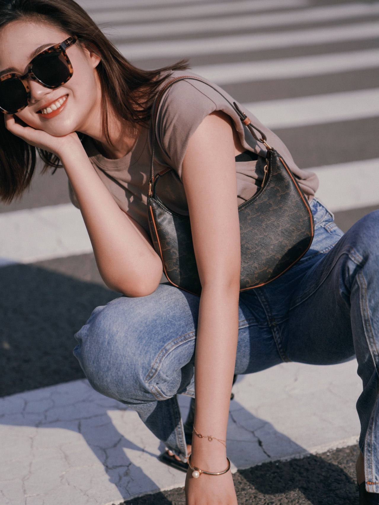 CELINE AVA 老花Ttiomphe腋下包 193952