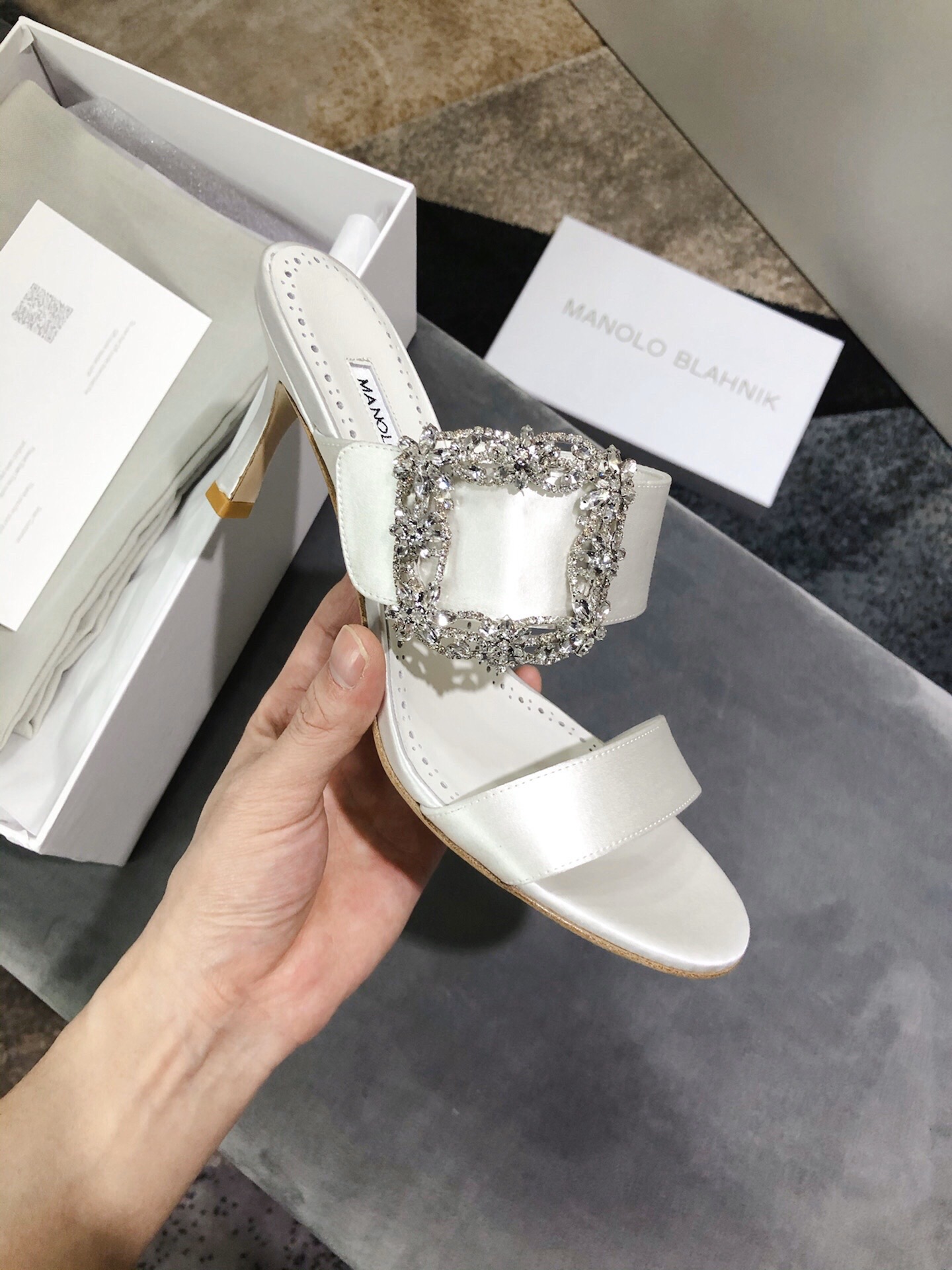 Luxury Italian Lasagna Material: Manolo Blahnik High Heels, Code 34-40, 7.5cm, Top P600 - 图片 5