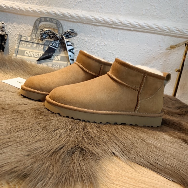[UGG Women