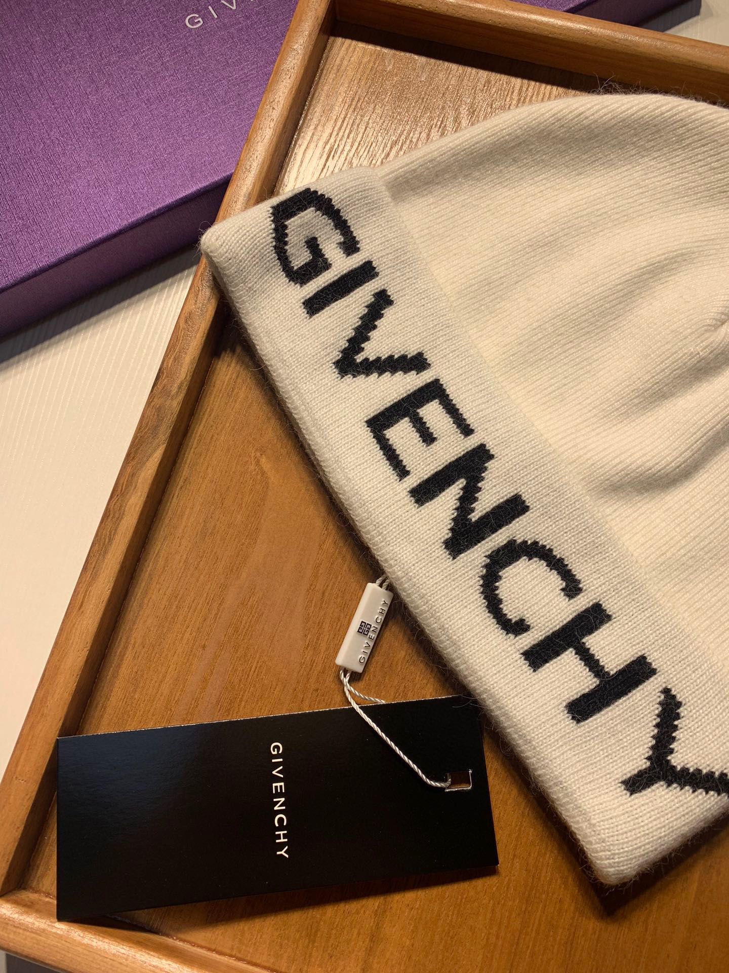 🌹。纪梵希。【羊毛单帽】客供小羊毛！珍贵典藏的灵魂帽子！客供色纱.每个颜色都非常好看！经典！手感软腻.7