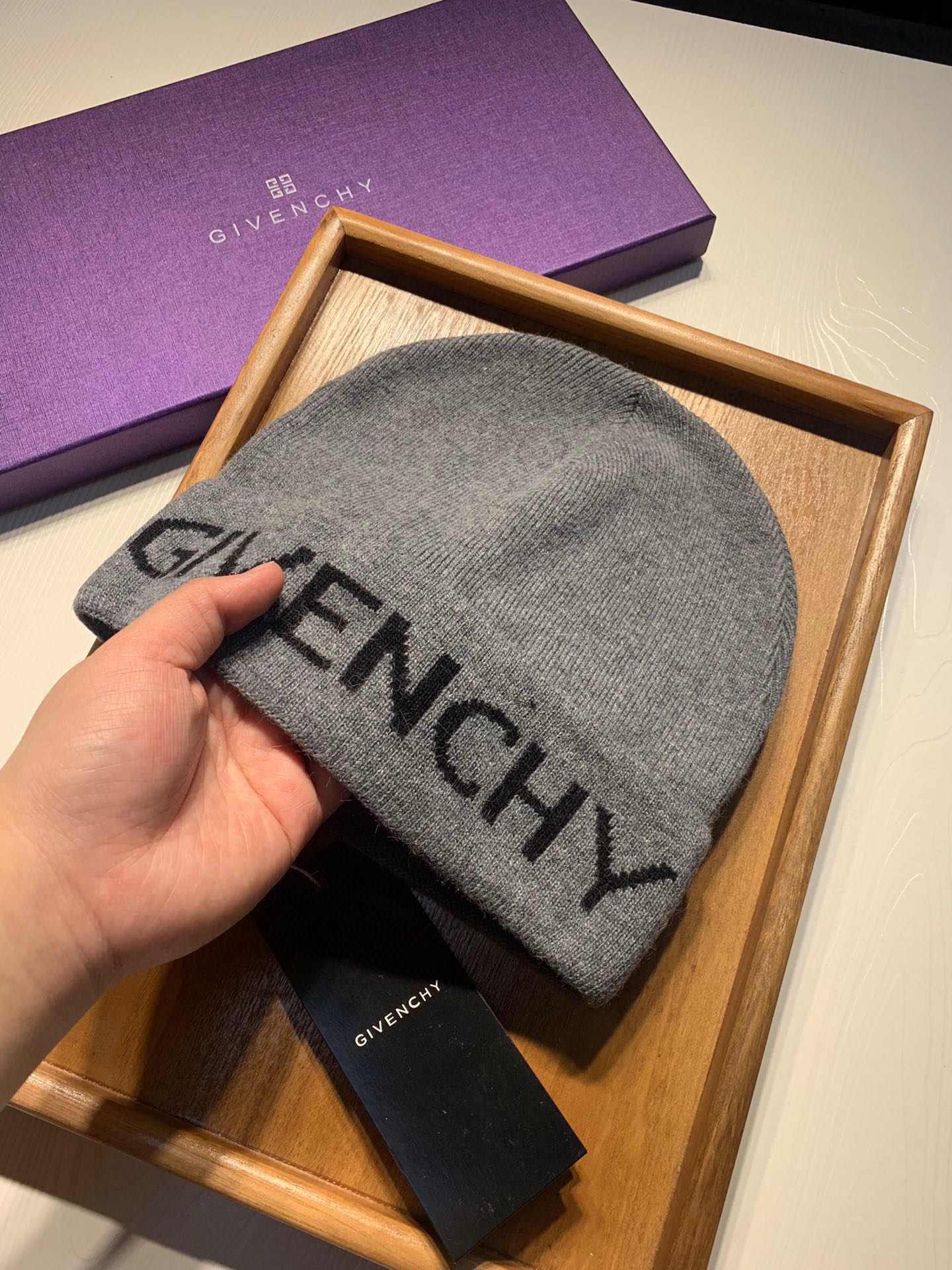 🌹。纪梵希。【羊毛单帽】客供小羊毛！珍贵典藏的灵魂帽子！客供色纱.每个颜色都非常好看！经典！手感软腻.7