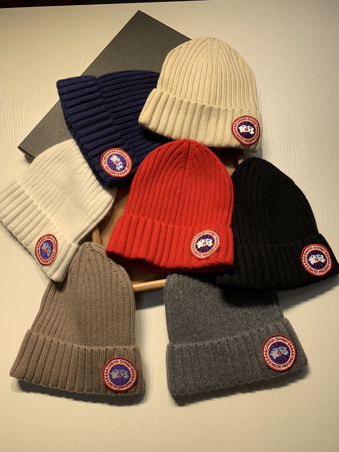 🌹。加拿大鹅。 【羊毛单帽】客供小羊毛！珍贵典藏的灵魂帽子！客供色纱.每个颜色都非常好看！经典！手感软腻