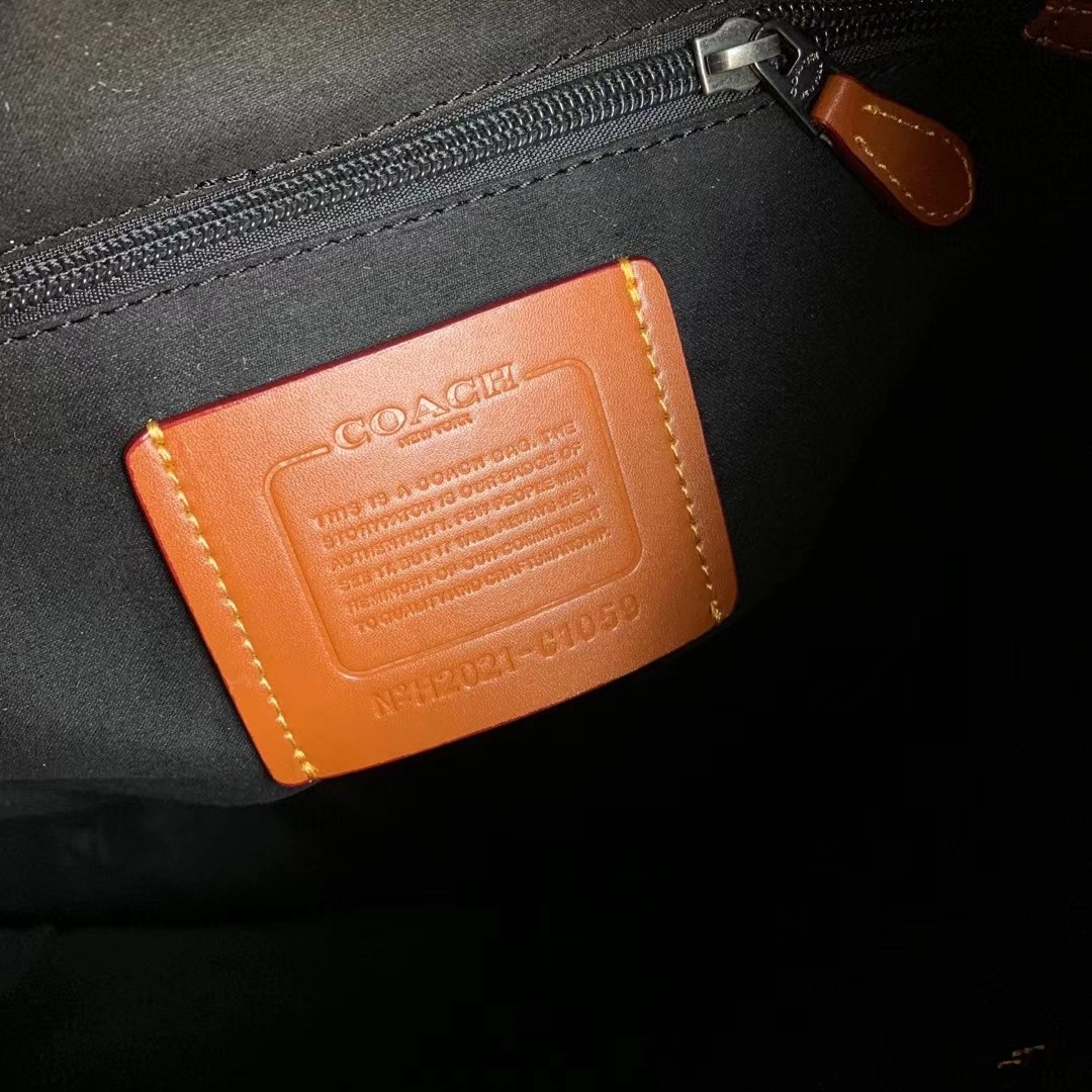 Coach coach c1059 新款男士马车图案印花涂层HUDSON翻盖双肩包 马车图案拼头层牛皮背包