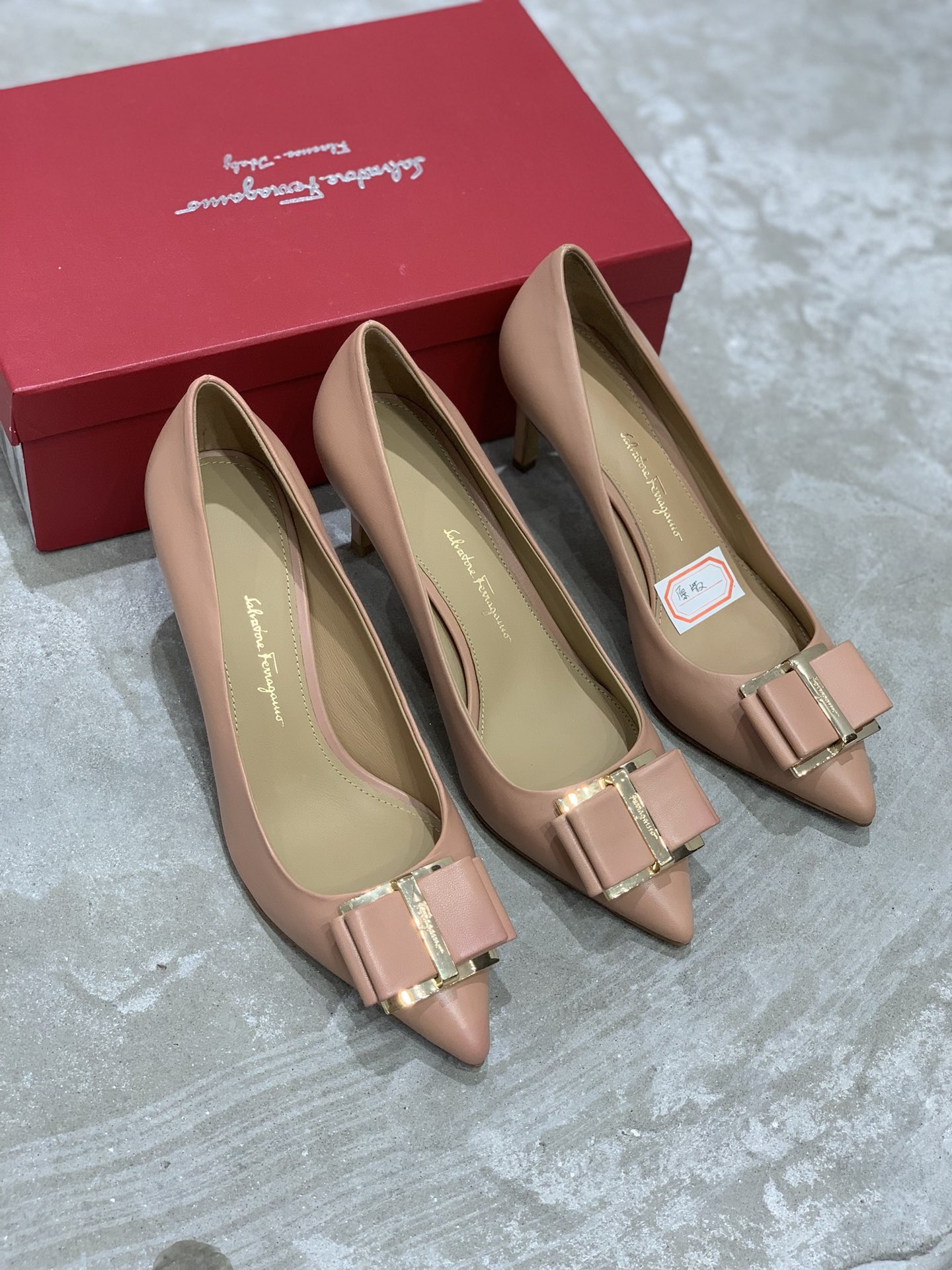 [Ferragamo Women