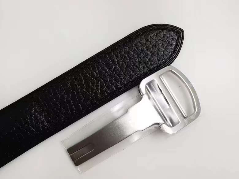 Cartier 卡地亚坦克系列女表三个颜色，表带皮带钢带都有
