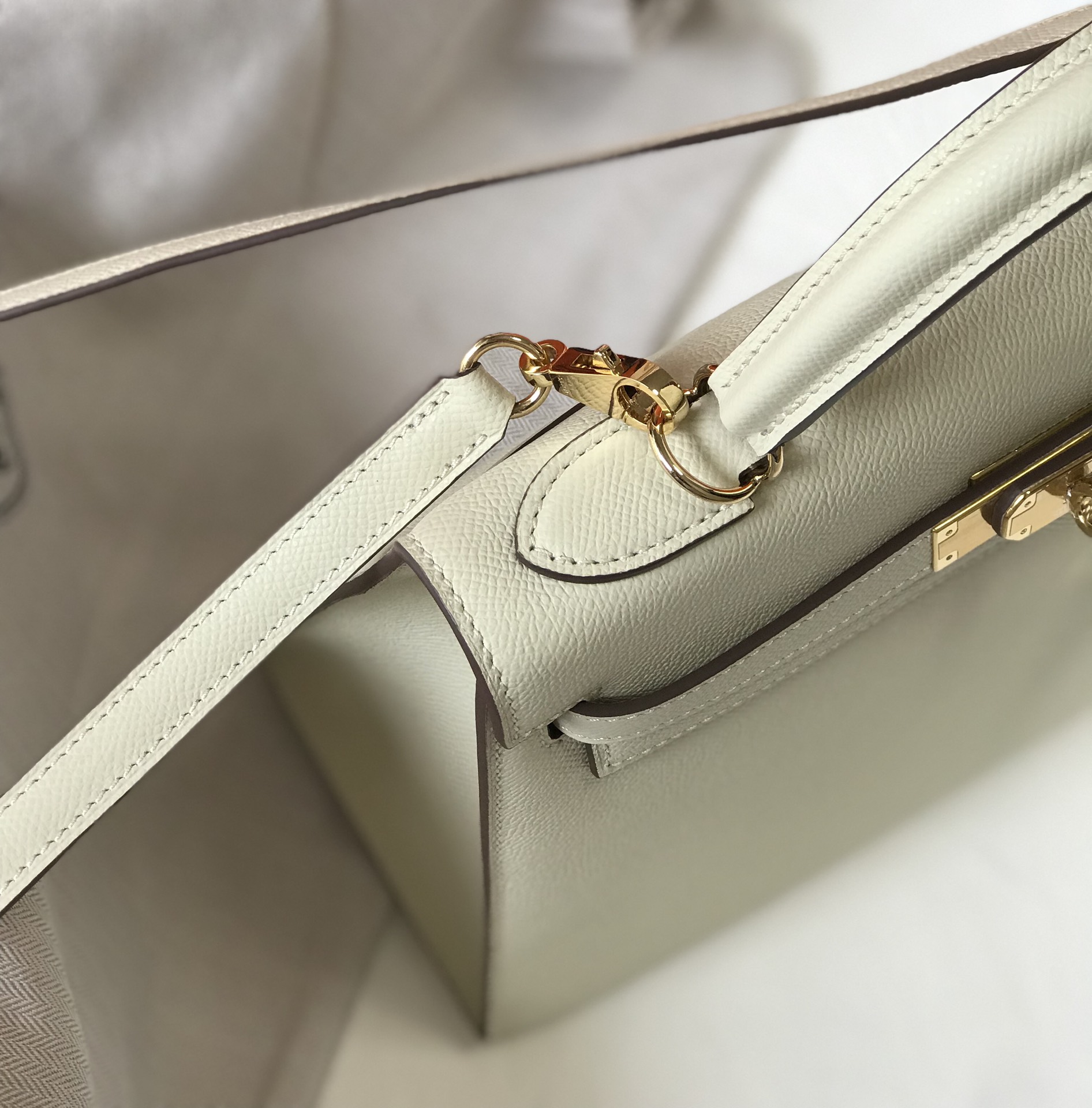 Hkelly 手掌纹牛皮 レディース 2way バッグ - サイズ展開あり