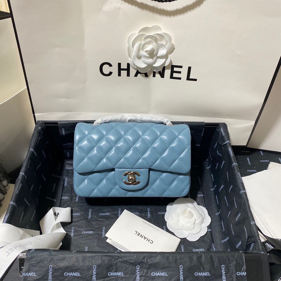 Chanel Classic Flap Bag, Lambskin Leather, 20cm - Timeless Style, Blue