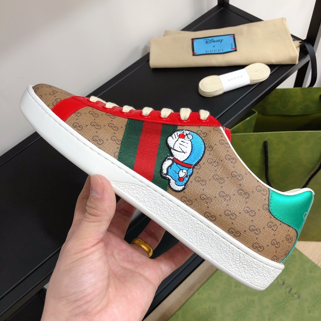 Gucci顶级版本GG情侣款小白鞋近