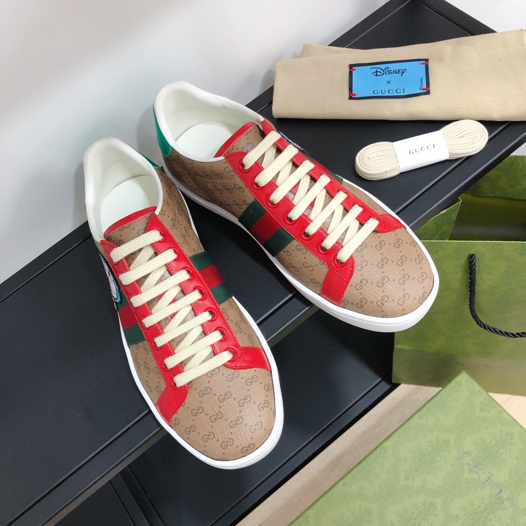 Gucci顶级版本GG情侣款小白鞋近