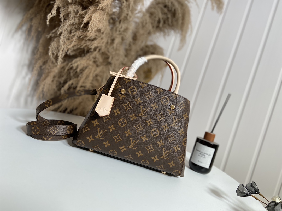 Louis Vuitton LV Montaigne BB AAAAA
 Bags Handbags Monogram Canvas M41055