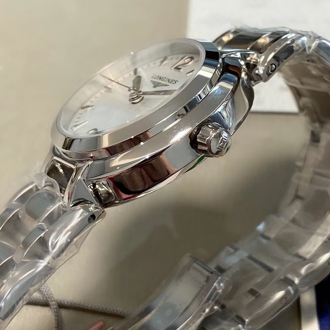Longines 浪琴心月女表，简单上手 机智