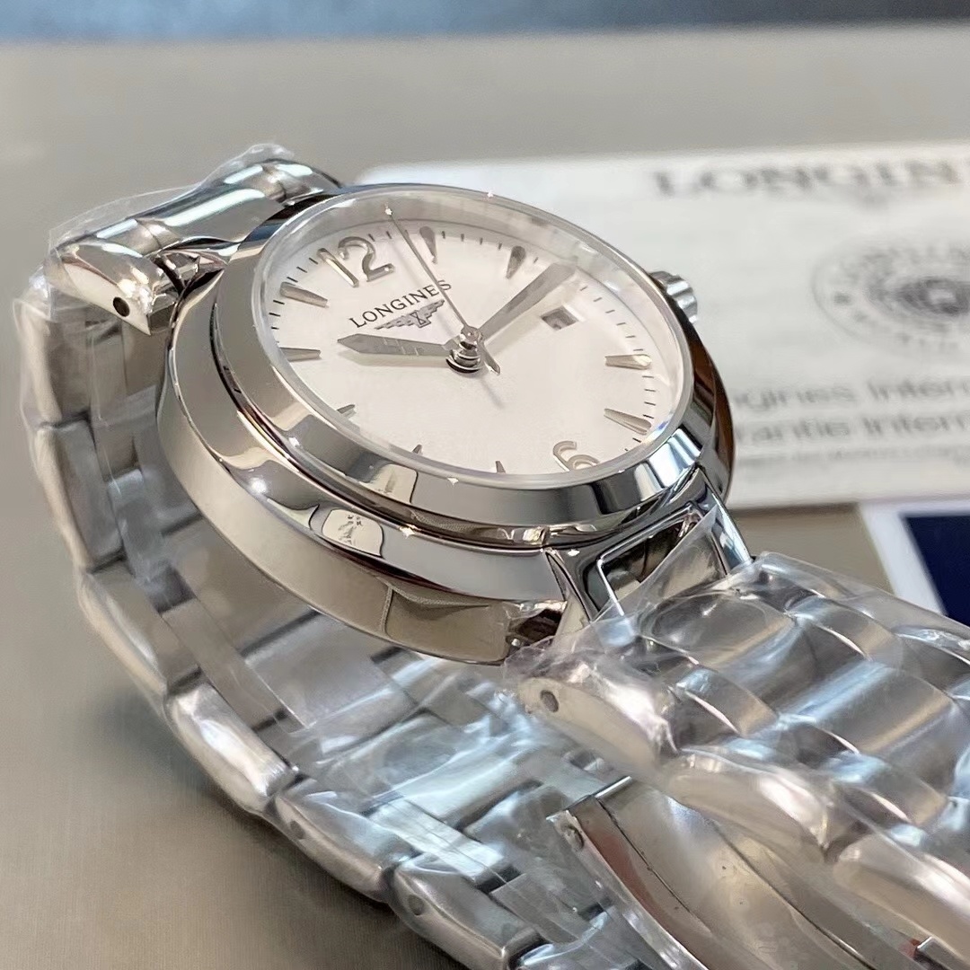 Longines 浪琴心月女表，简单上手 机智