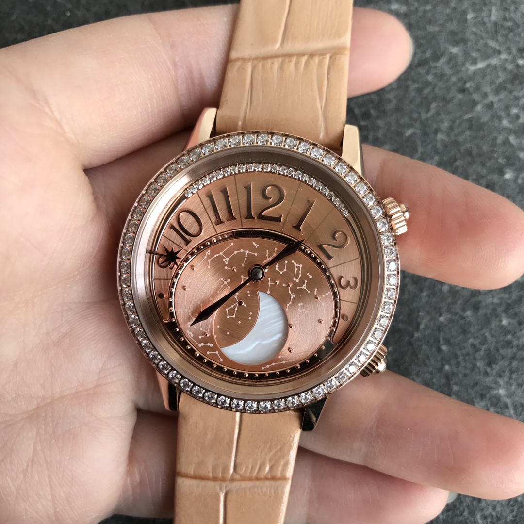 Cartier 积家Rendez-Vous Moon Serenity约会系列月相腕表