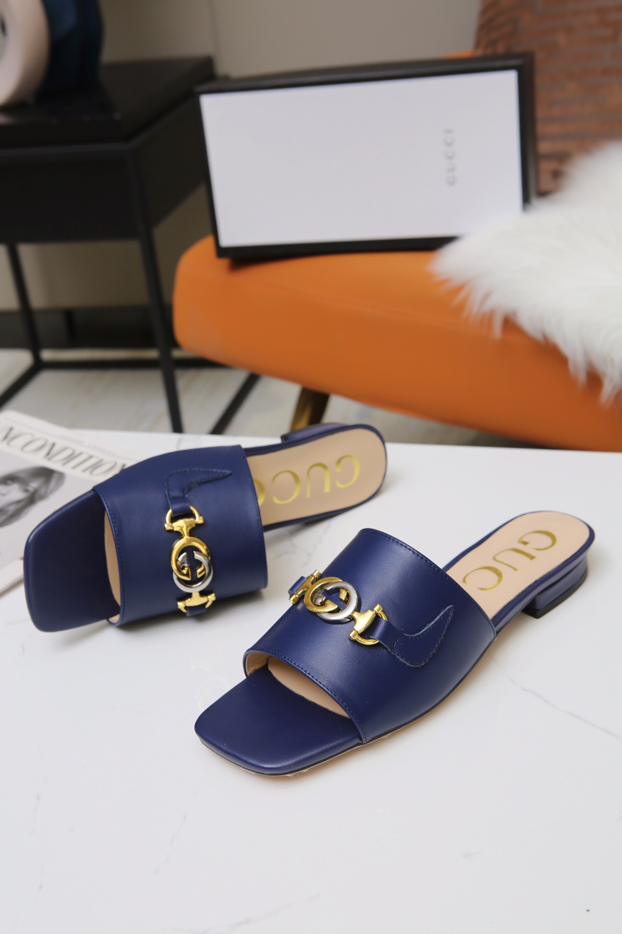 Gucci Women's Leather Slide Sandal with Double G Hardware - Stylish & Comfortable 7 i1610870603 3073 6