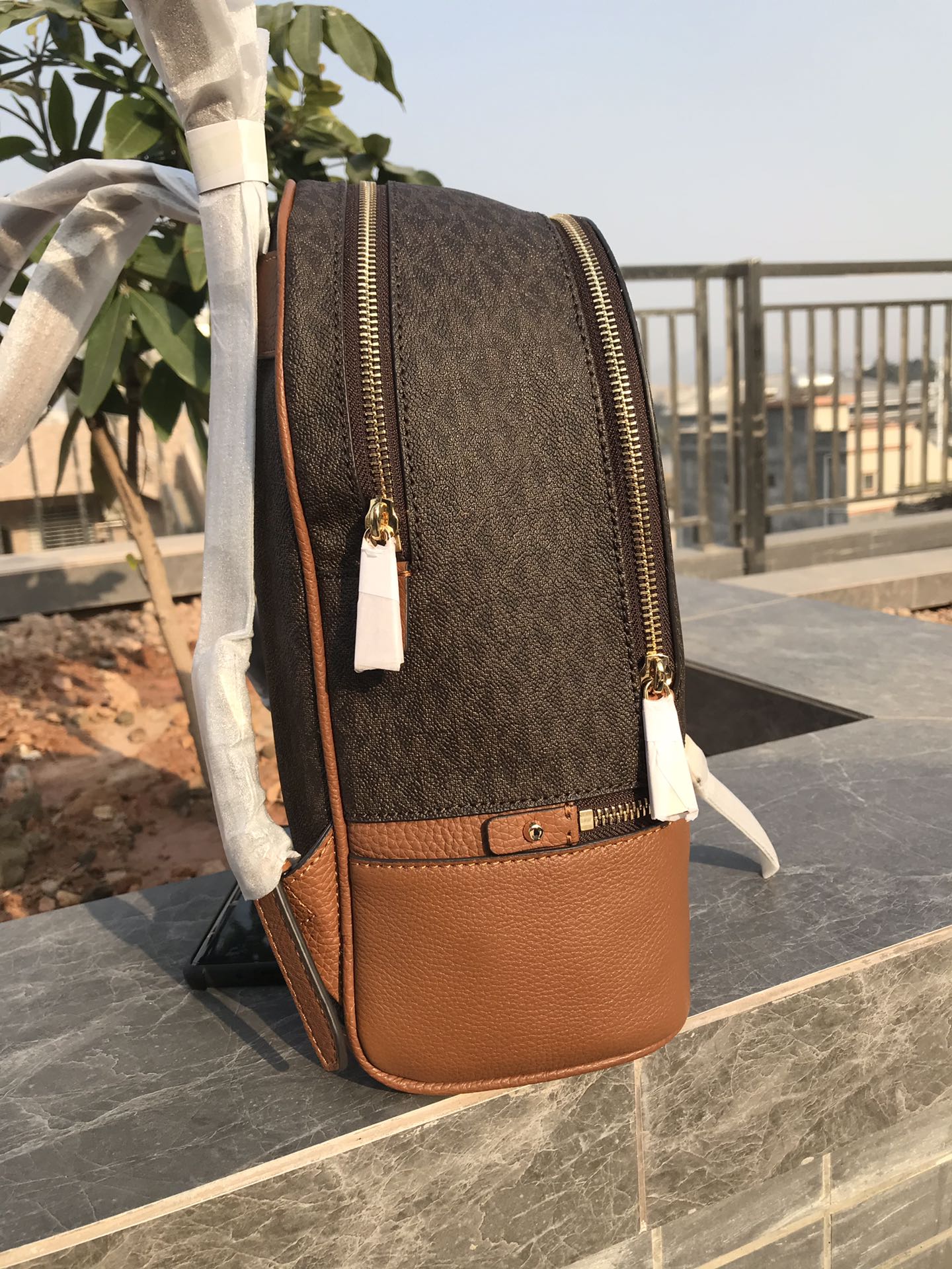 Michael Kors MK背包2拼皮2拼皮棕