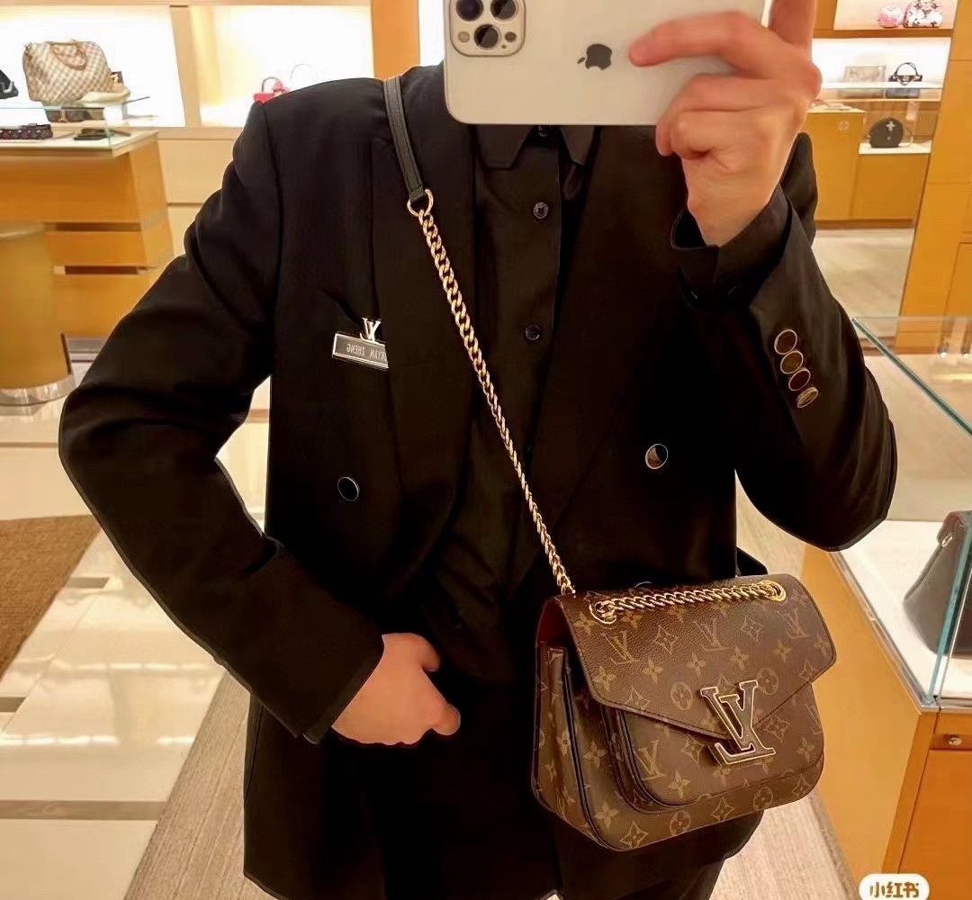 NO:396380,45592 upper body picture, LV [original skin], louis vuitton1986090945592上身图,LV【原厂皮】,louis vuitton,Bag