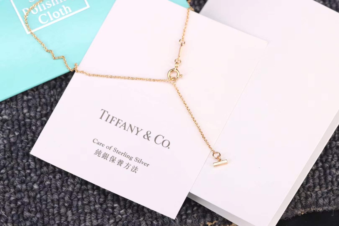 Tiffany & Co. Tiffany&Co. 玫瑰金粉钻微笑 锁骨项链